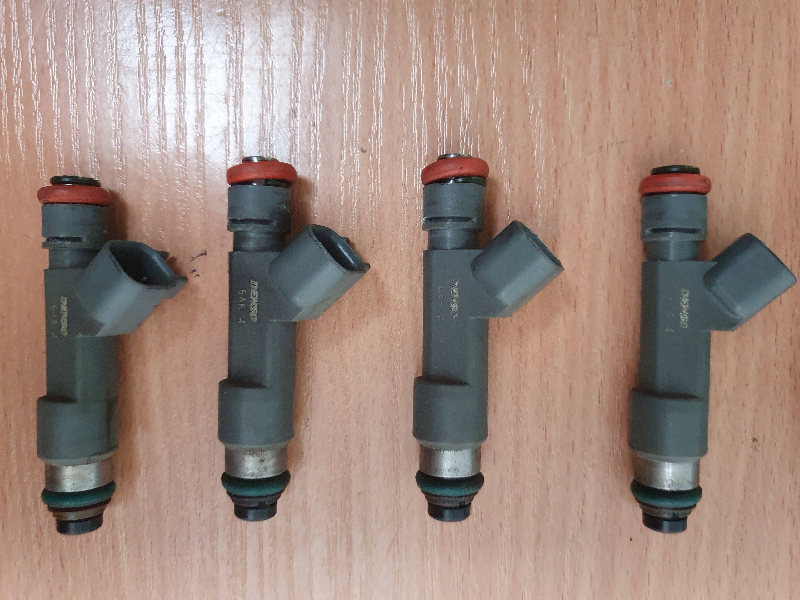 Форсунка volvo xc90 v8 4.4 v8 b8444s s80 8653608 Купить в