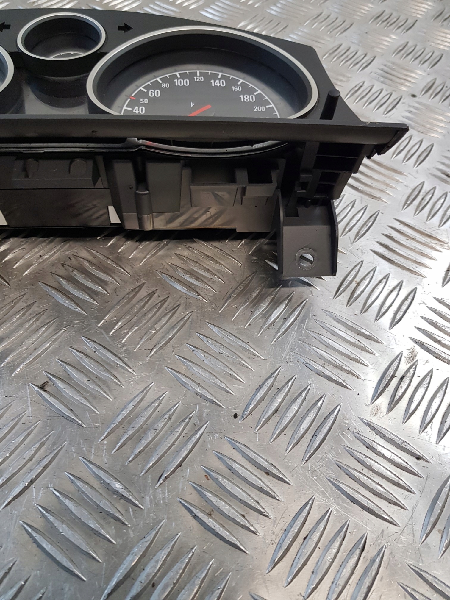 dials dials 13172010RA OPEL ASTRA H 1.6B EUROPA