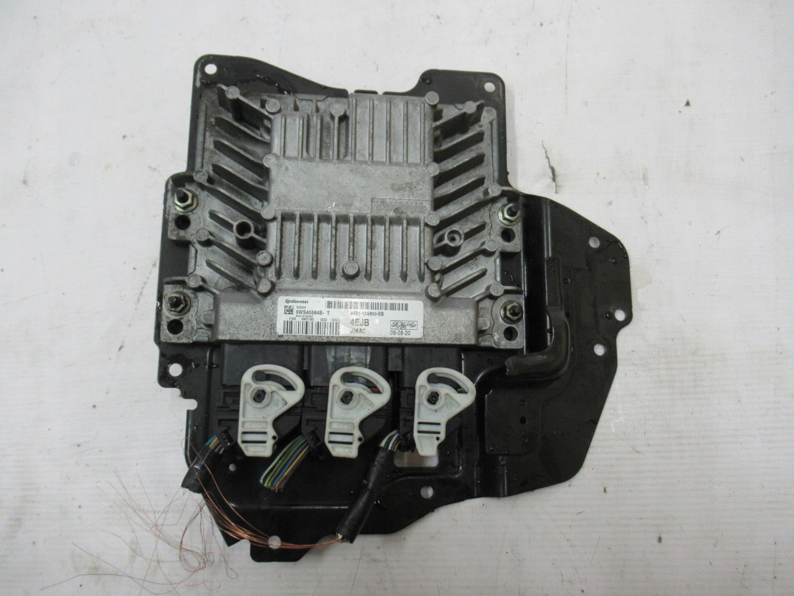 COMPUTER 8V21-12A650-EB FORD FIESTA MK7 08