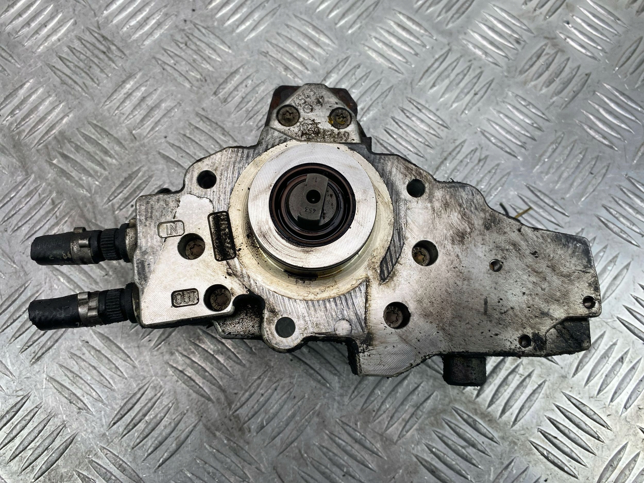 Mercedes E220 CDI W211 2.2 Einspritzpumpe A6110701401 646.961