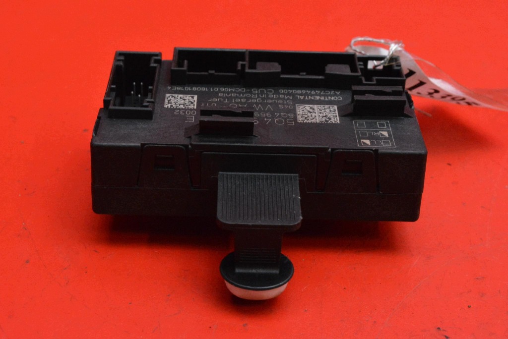 control unit module door right front 5Q4959392E SKODA OCTAVIA 3 III LIFT 17-20