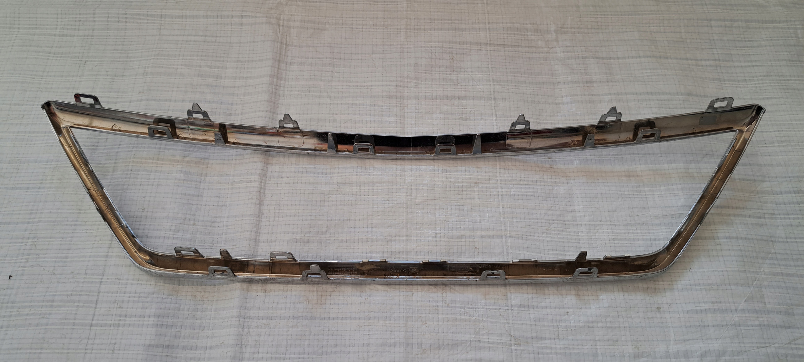 seat Leon III рамка хром решетка радиатора 5F0854643F