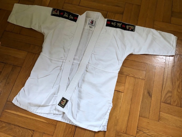 KIMONO judo KARATE 130 cm Marka inna