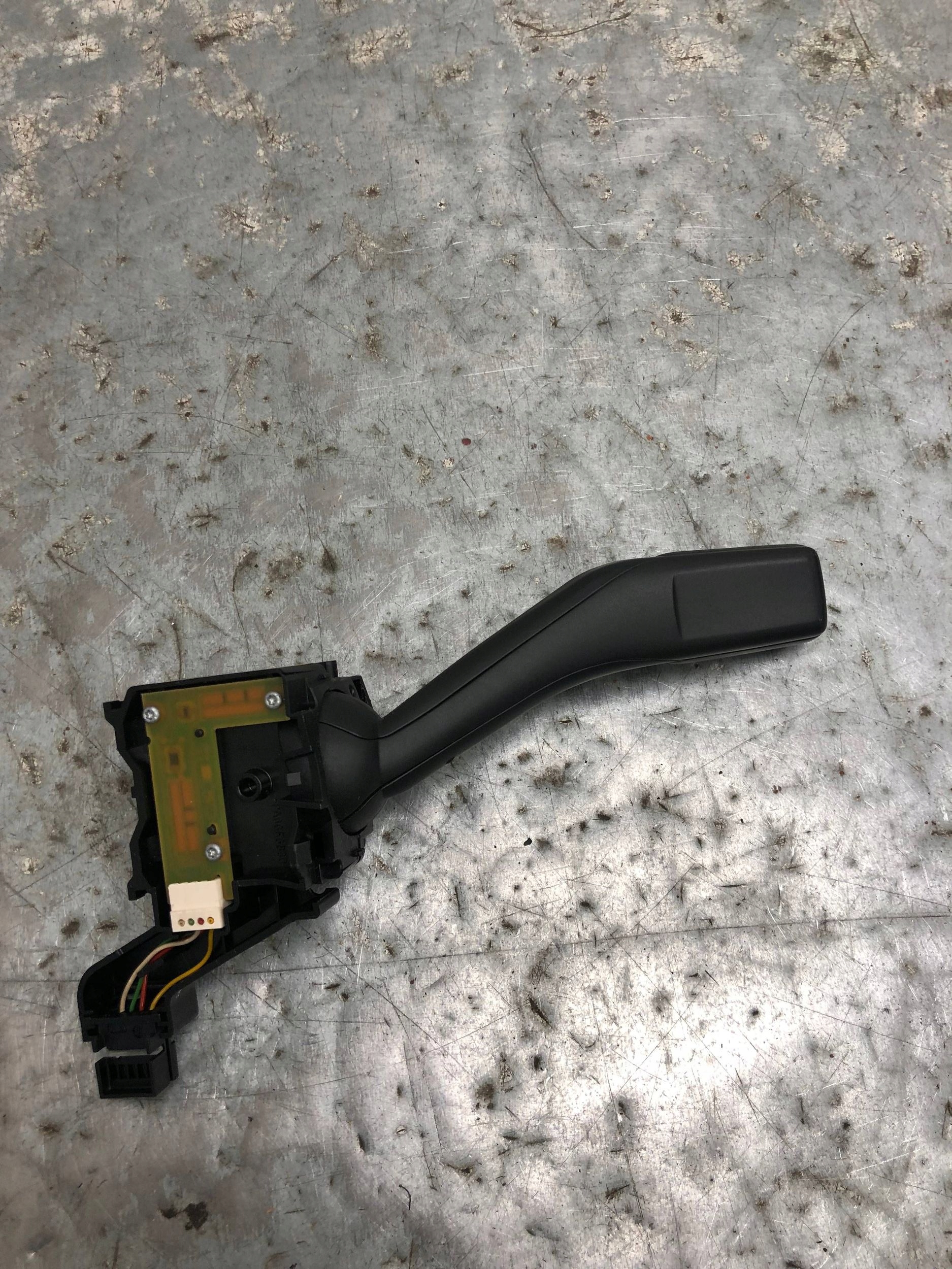 MANETKA Indicateurs de direction Gauche SEAT LEON II 1K0953513