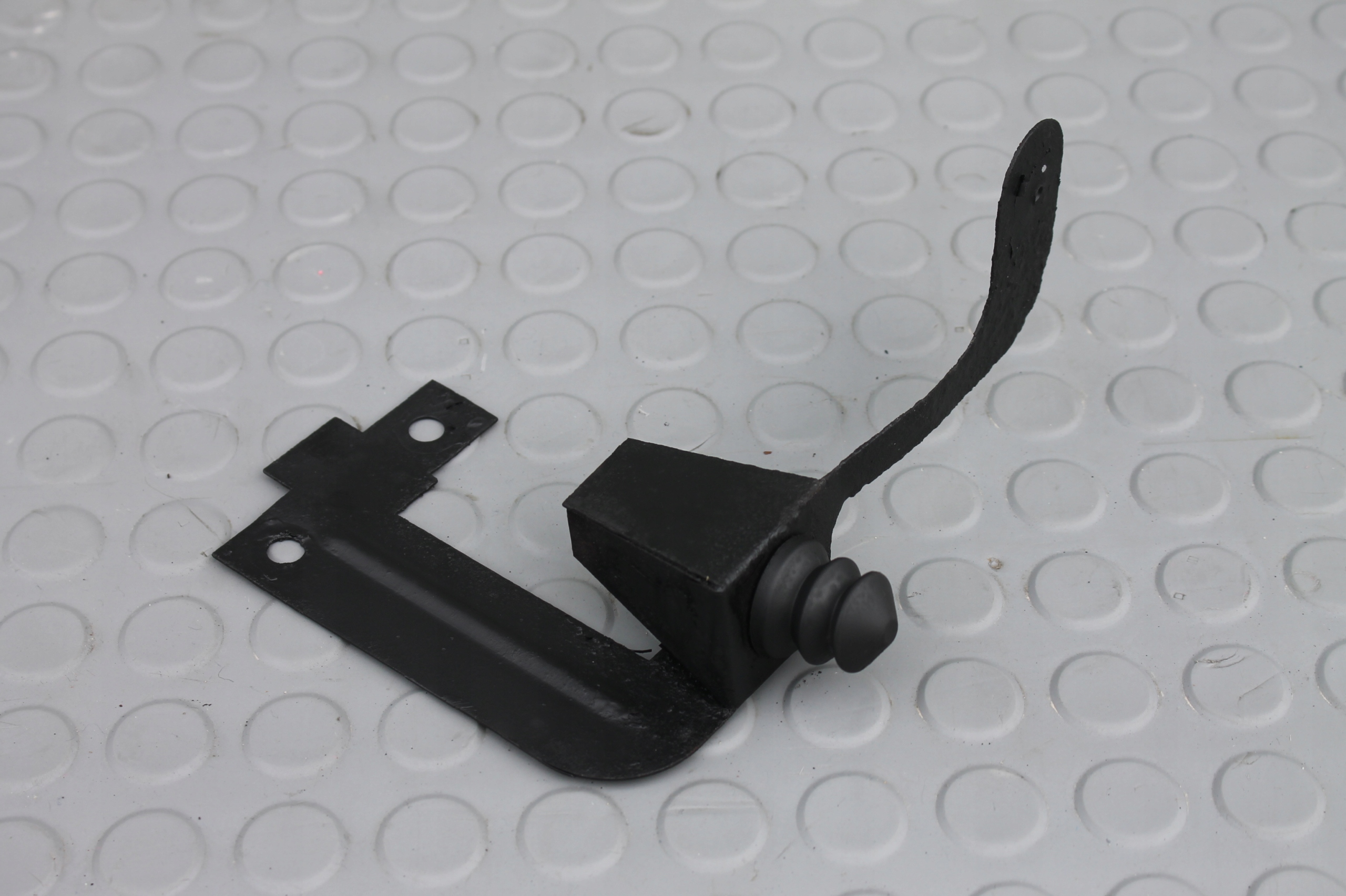 ДАТЧИК ВІДКРИТТЯ КАПОТА КІНЦЕВА КРИШКА FORESTER III 08-