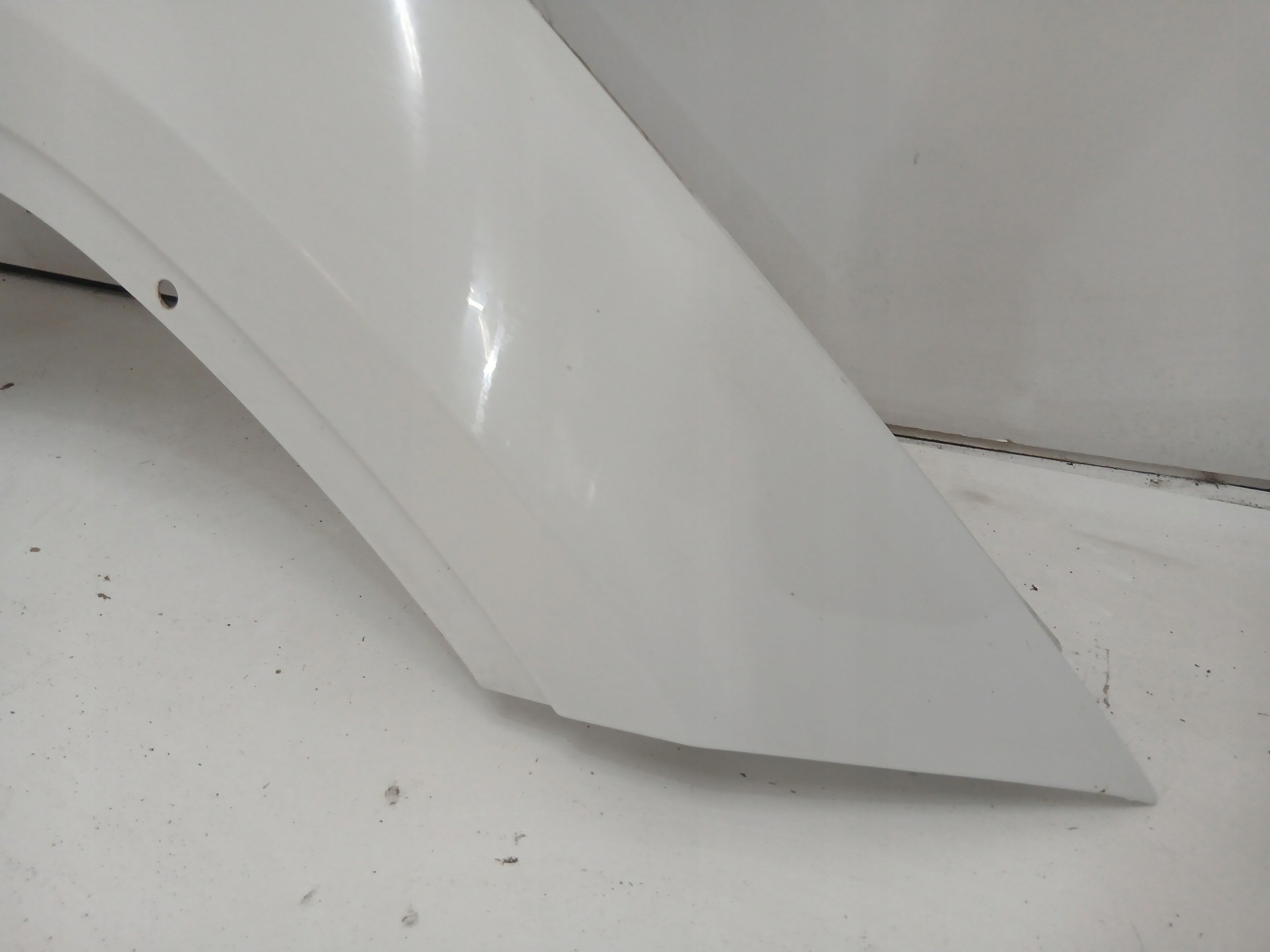 fender right front BMW X1 E84 300