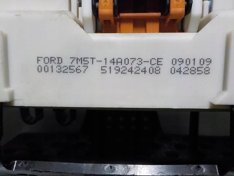 FORD FOCUS II Module BSI UCH 7M5T-14A073-CE FORD