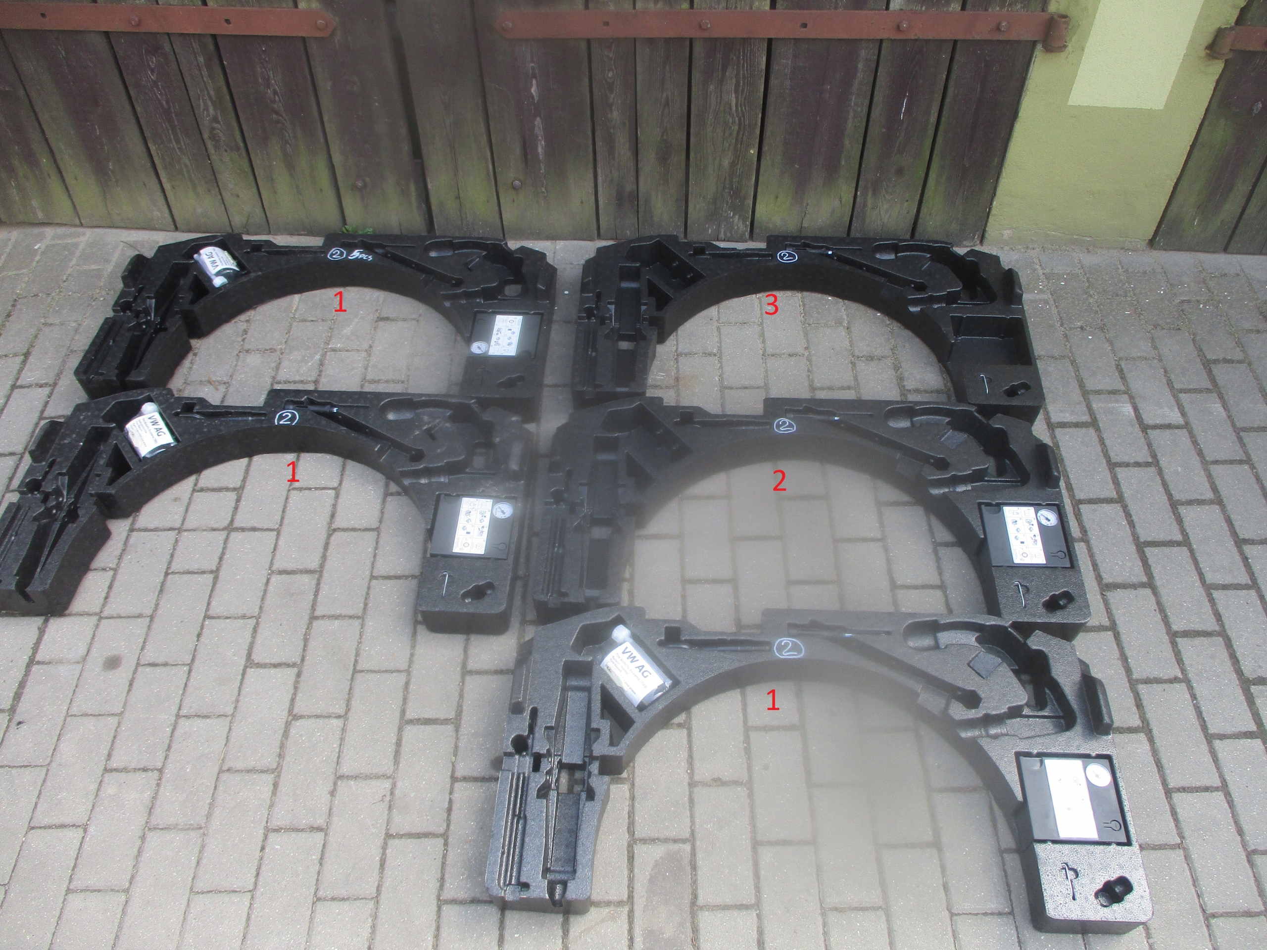ПЕНОПОЛИСТИРОЛ БАГАЖНИКА 2GA012115B VW T-ROC