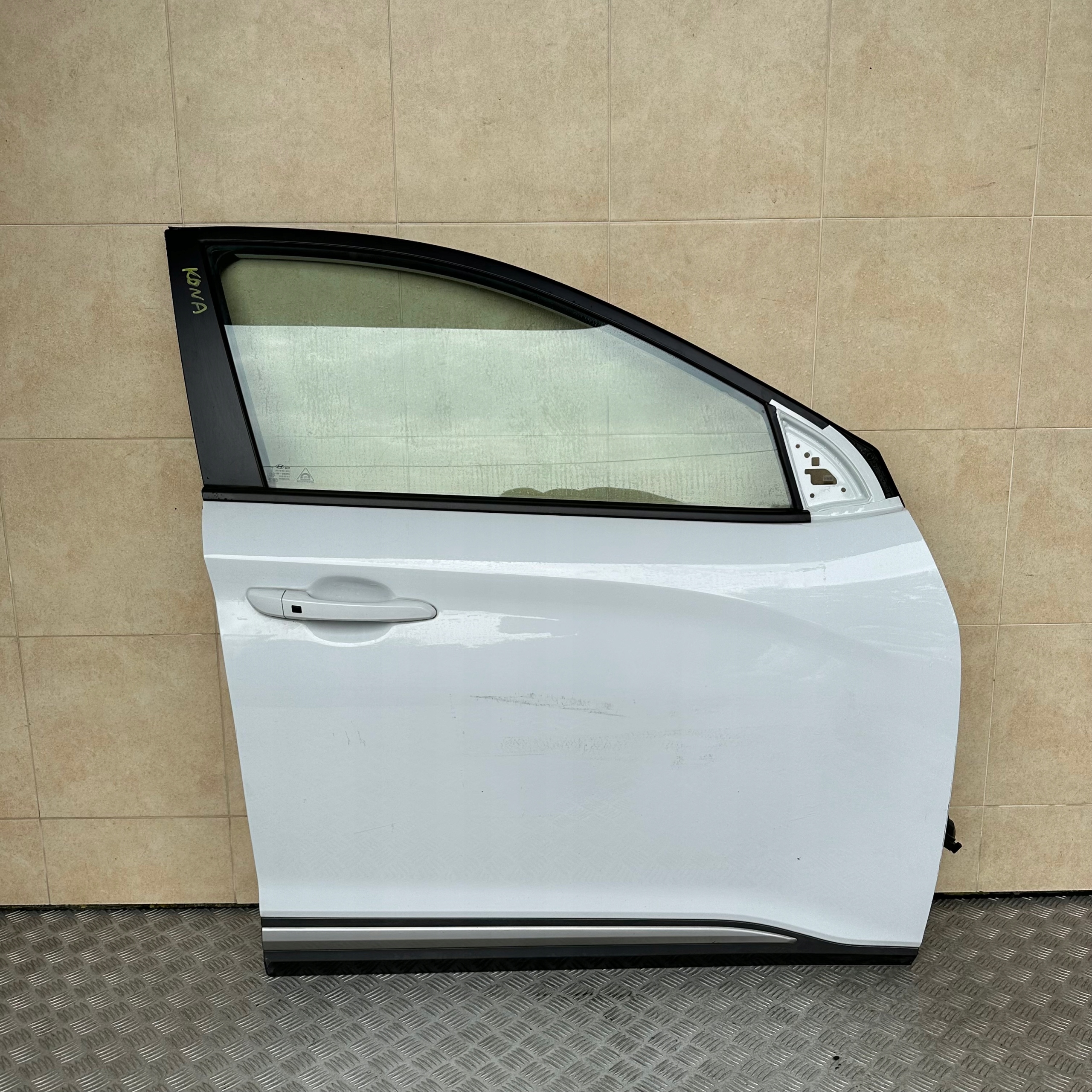 DRZWI PRAWE KOMPLETNE HYUNDAI KONA 2019 ROK