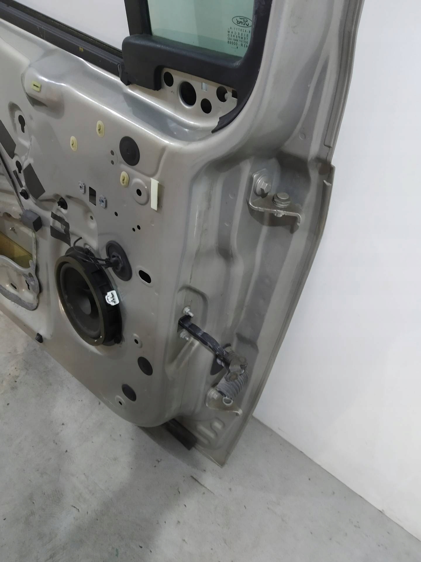door left front EN Ford Tourneo Courier and (2014- )