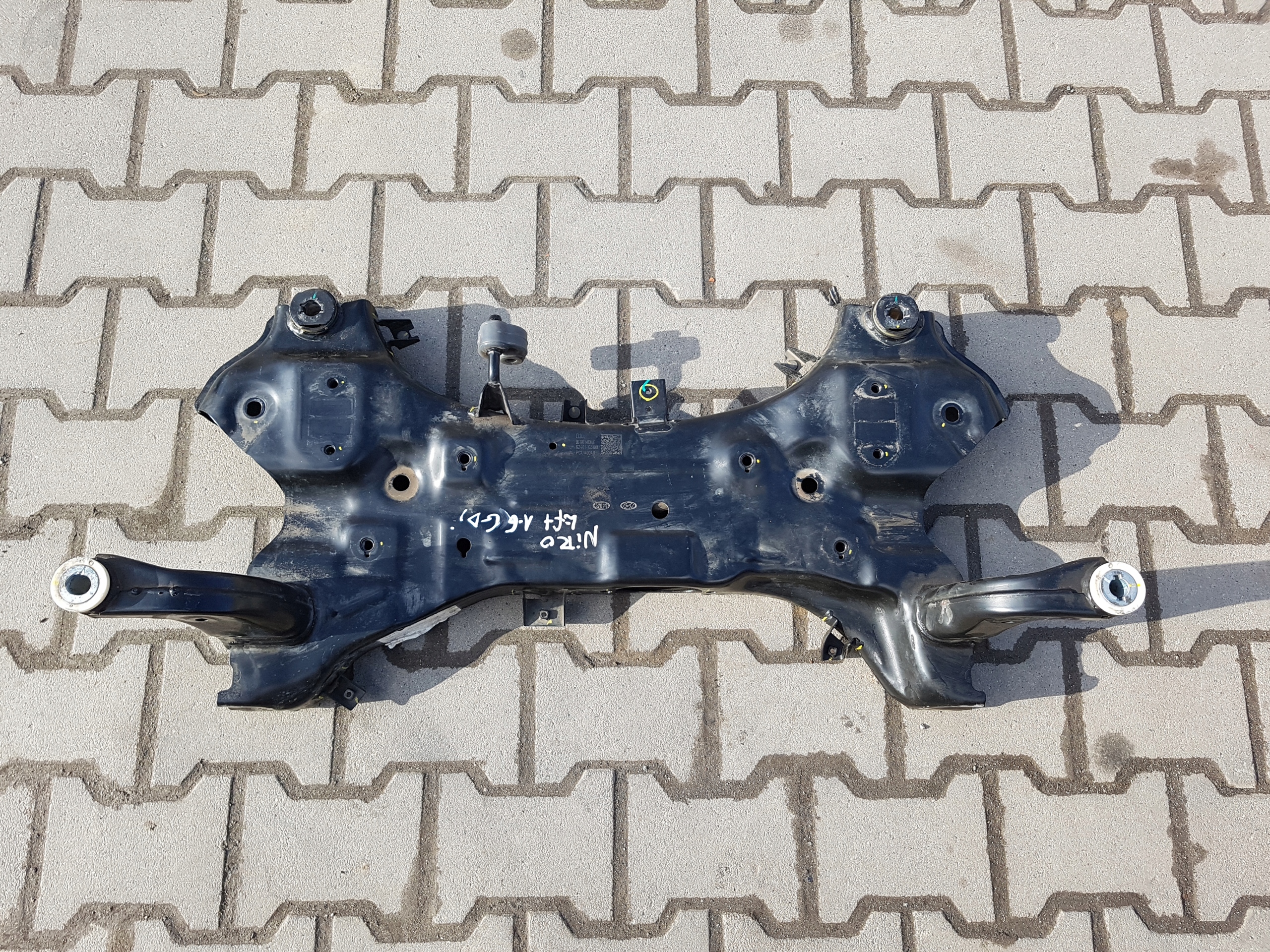 KIA NIRO LIFT колыбель сани тележка 62401-G5100