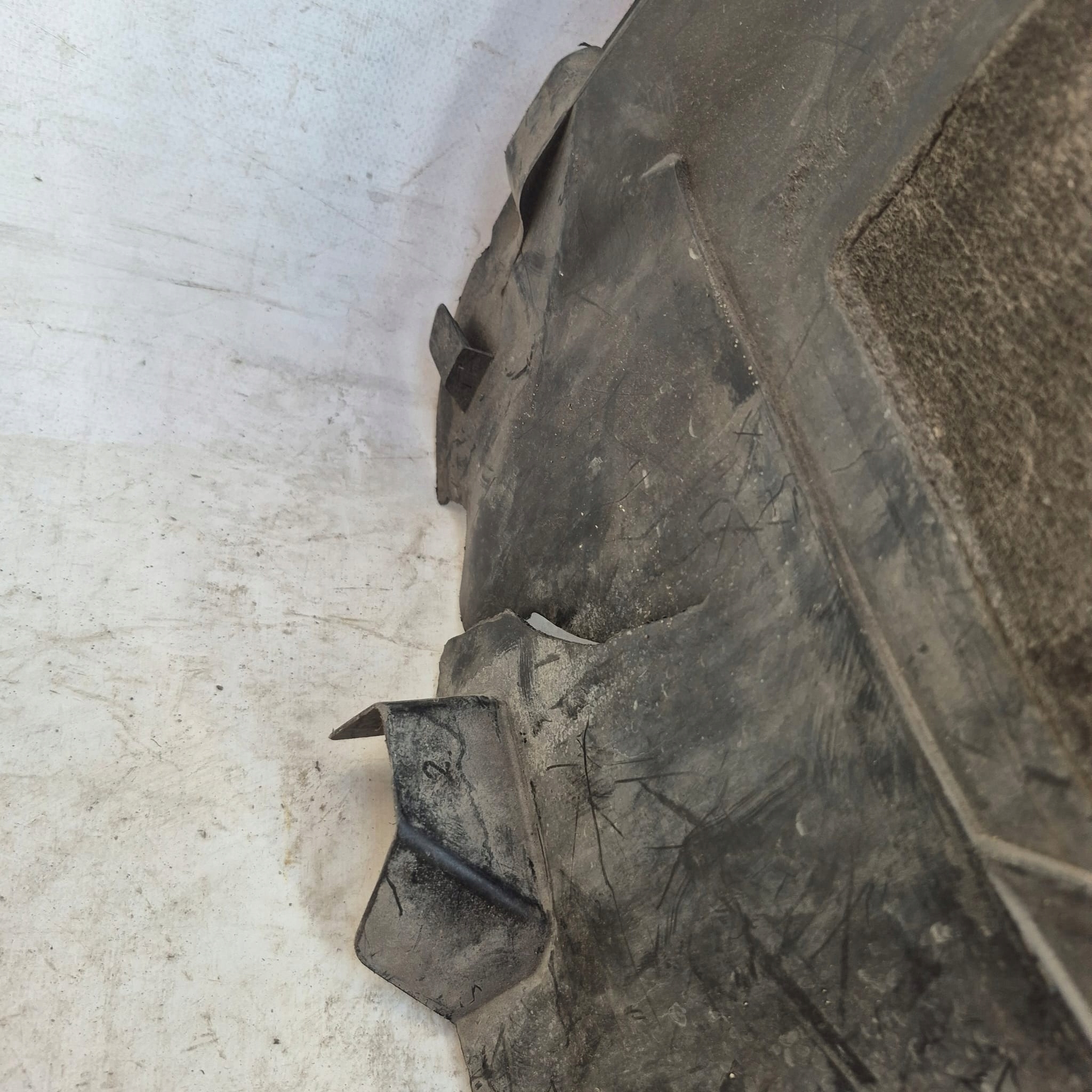 OPEL INSIGNIA A 08-17 mudguard front front left