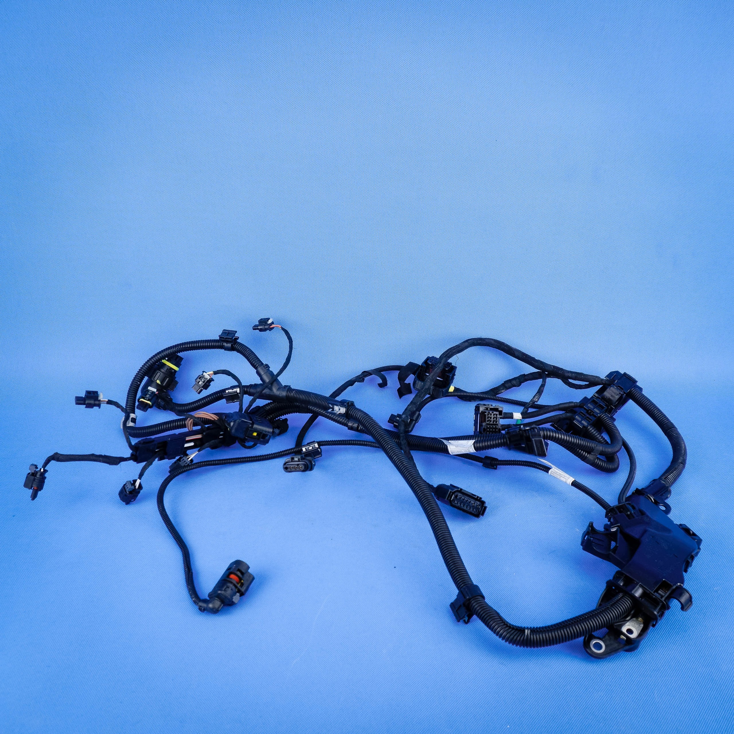 bundle electrical of the engine BMW 5 G30 B48B20B 12518482313 8482313 59km