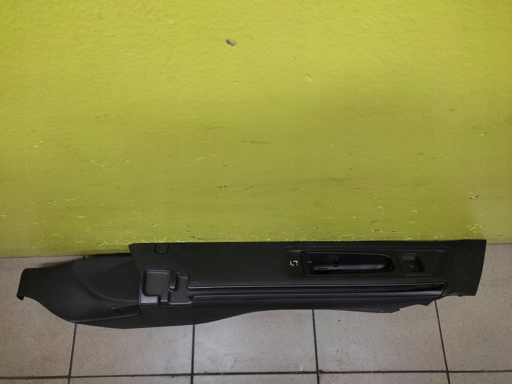 CITROEN C5 III KOMBI upholstery left rear part 9682033377