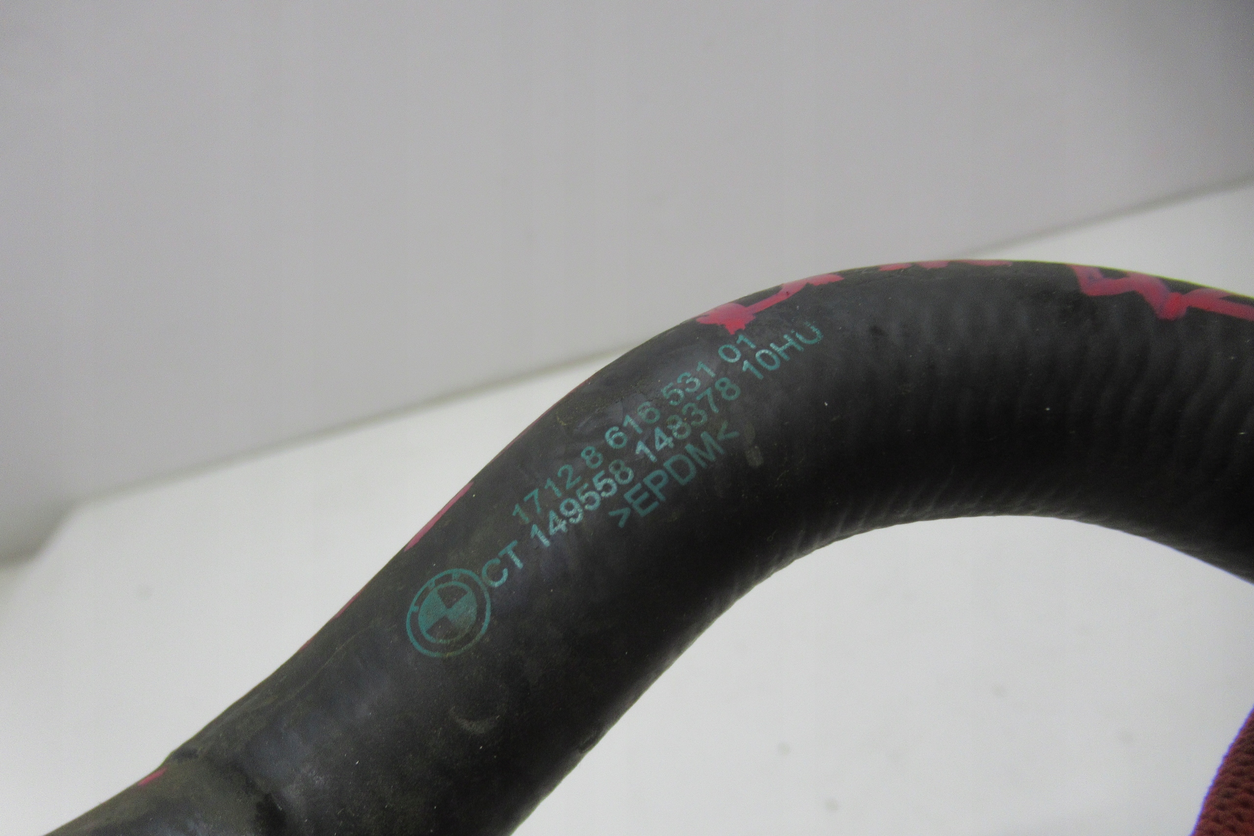 BMW 4 F36 2.0i 17R prijenos crijevo vode 8616531
