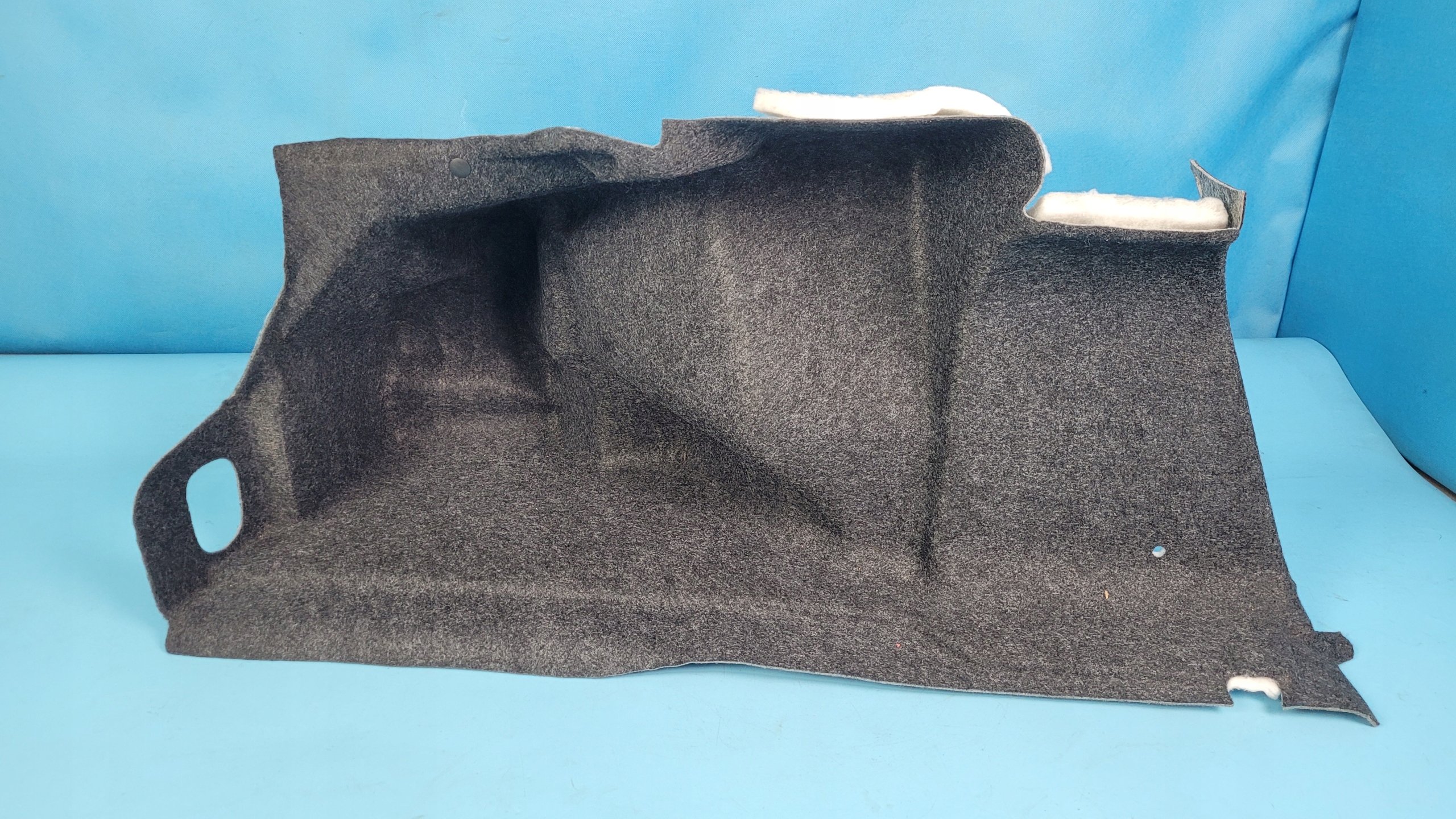 FORD Mustang VI 16R бекон багажника левый