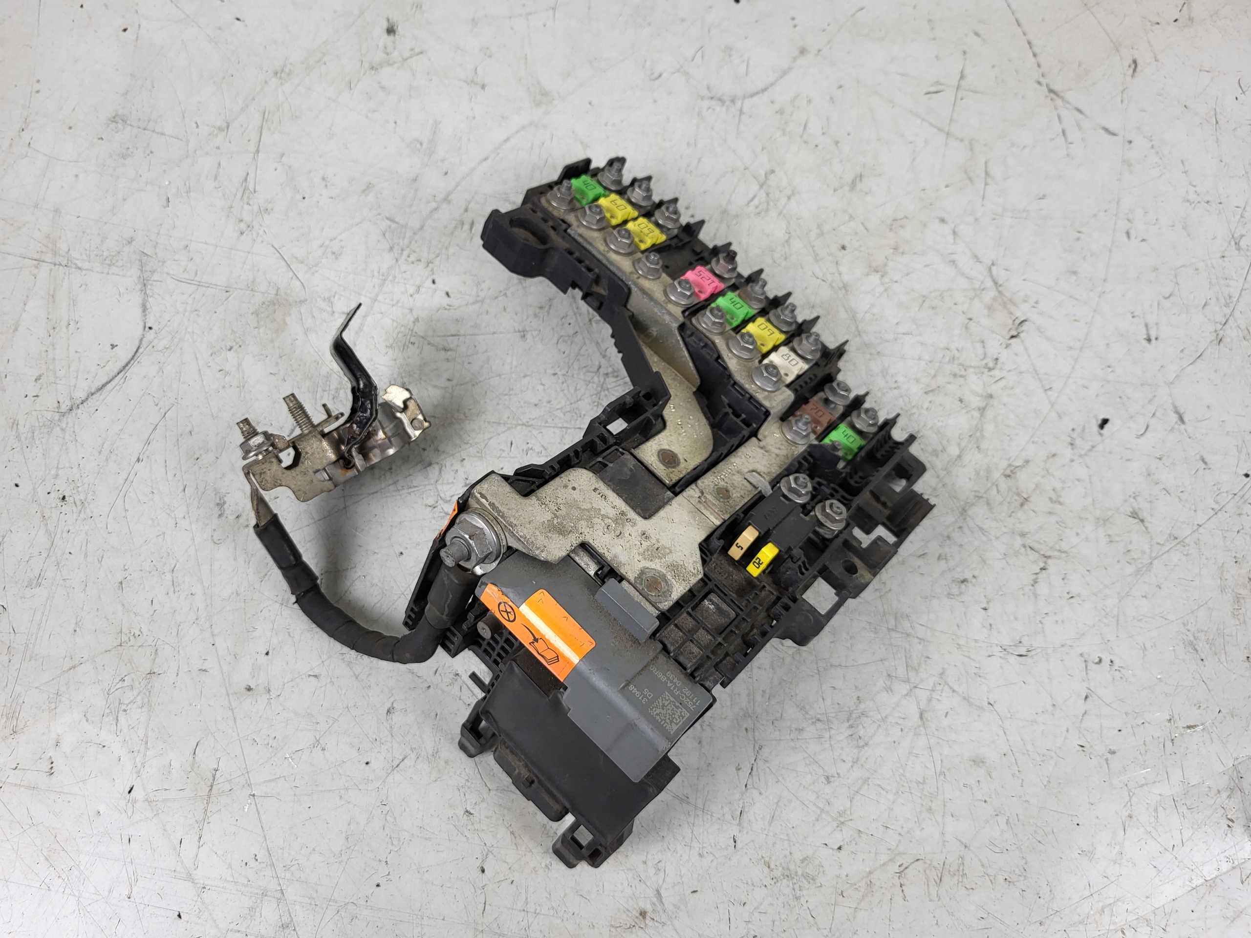 PEUGEOT 508 11r 1.6 THP MODUŁ AKUMULATORA 9665232380 SKRZYNKA BEZPIECZNIKÓW