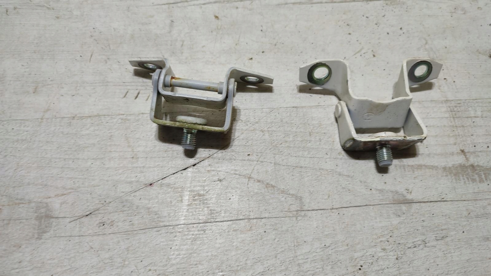 hinges bonnet rear part kpl Mazda 2 DJ /DL lift