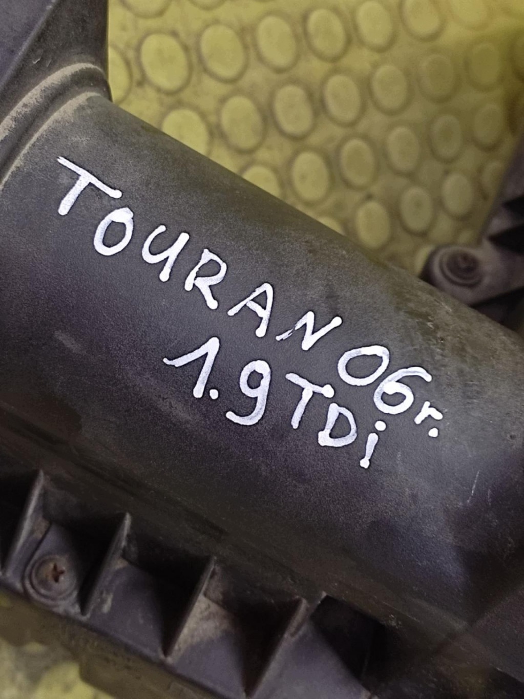 VW TOURAN und 1.9 TDI Gehäuse filter luft 3C0129607AF