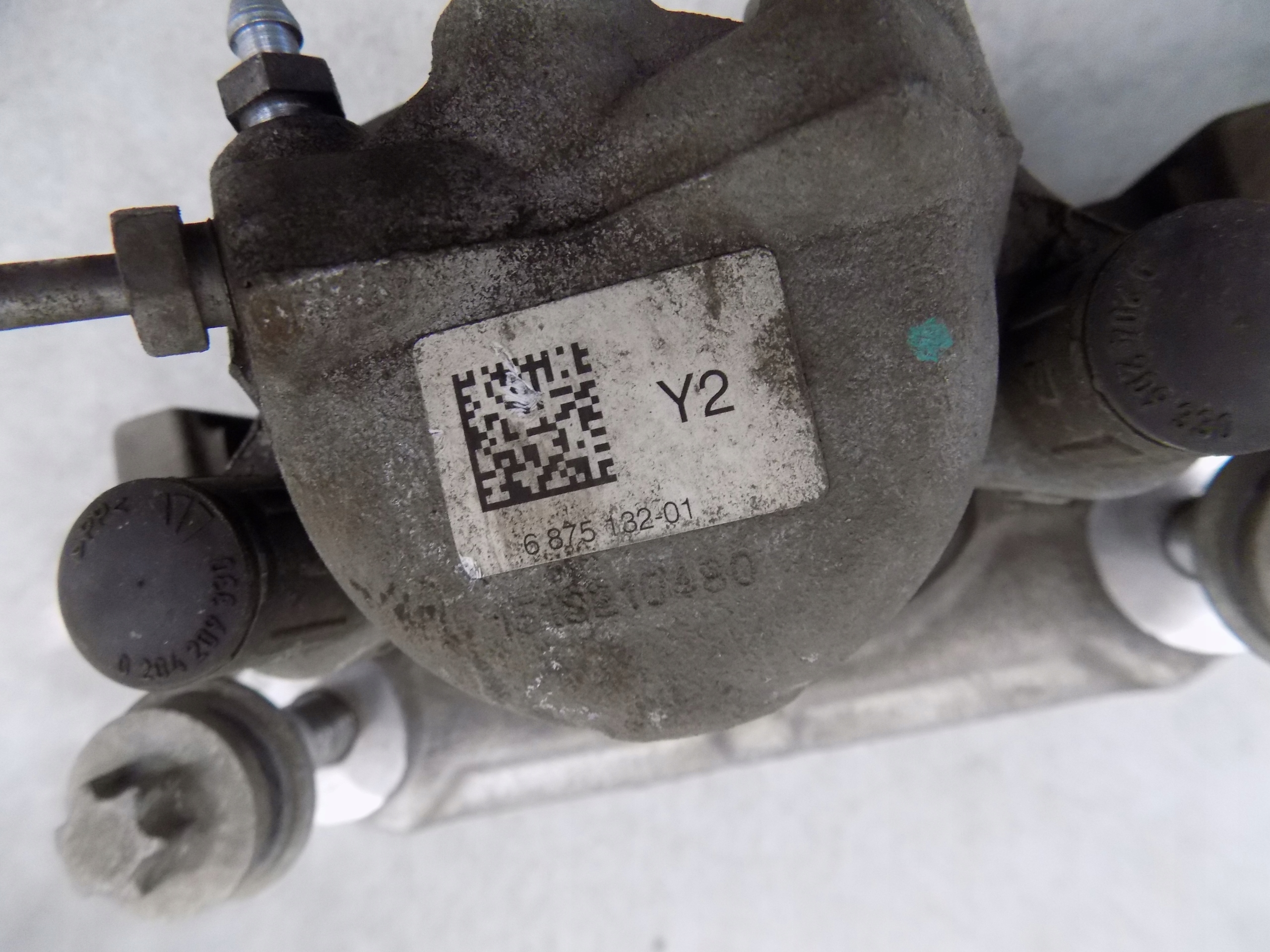 BMW G20 G21 caliper front right 6875132