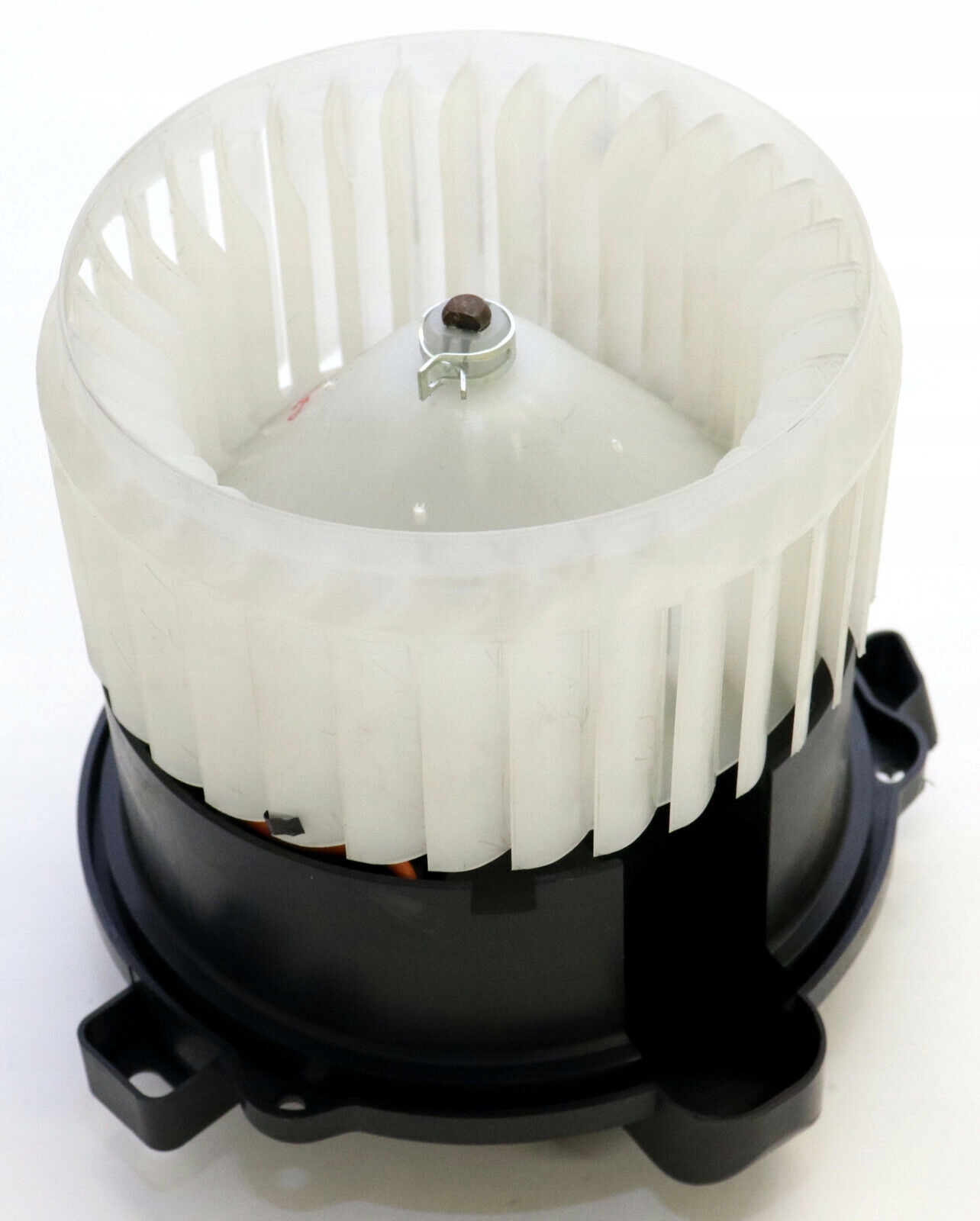 DMUCHAWA WENTYLATOR NAWIEWU JGC500080 LAND ROVER DISCOVERY IV L319