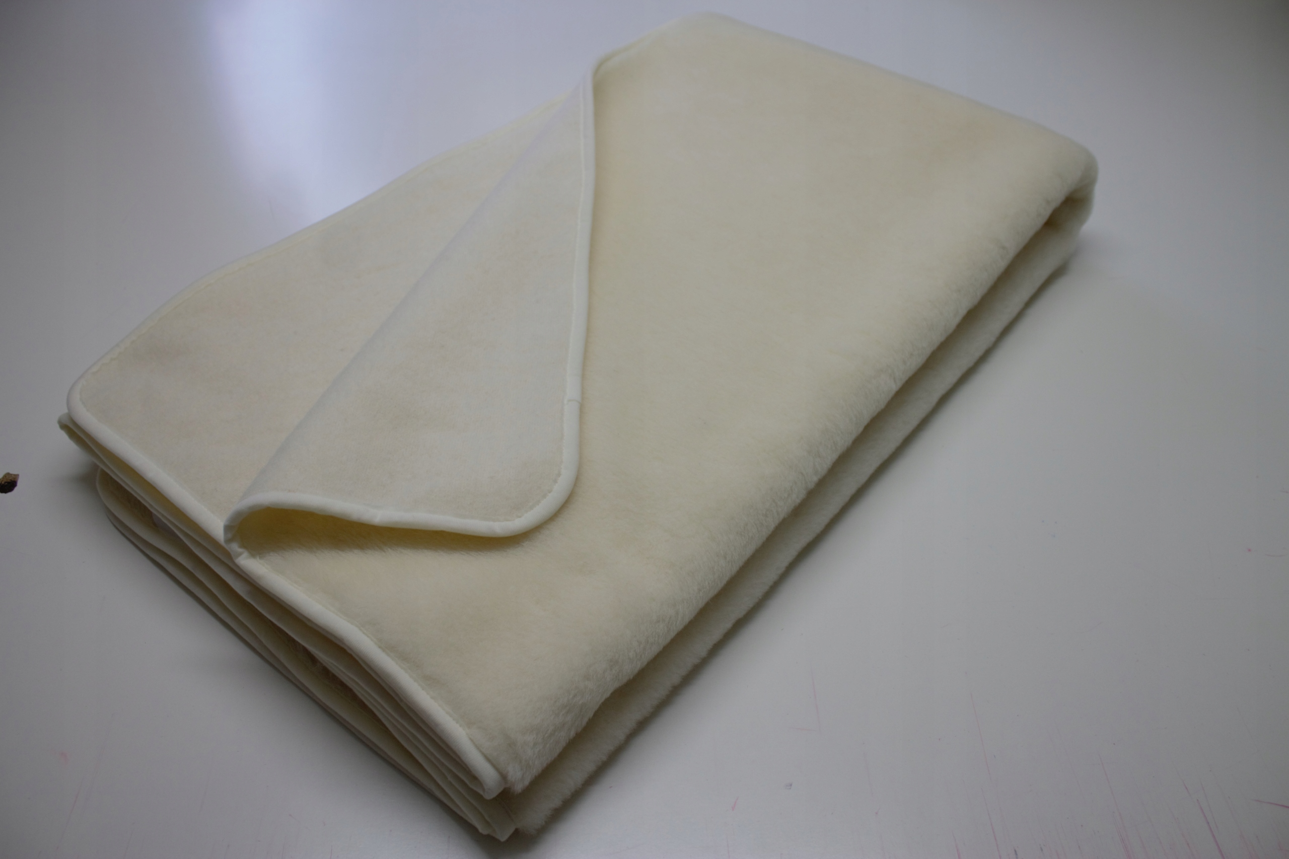 KOC WEŁNIANY 100% WEŁNA 220x200 KASZMIR EAN (GTIN) 5905123906619