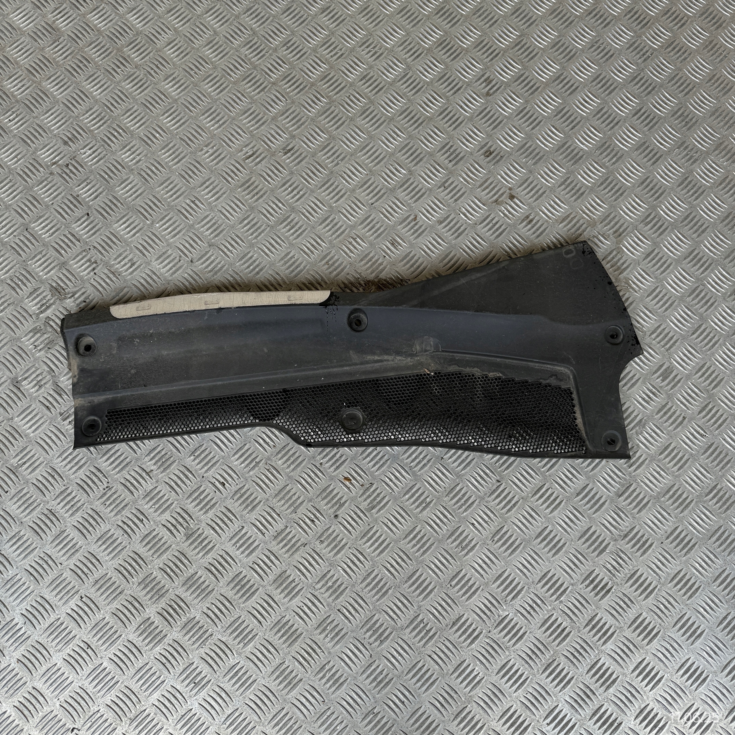 torpedo left LAND ROVER RANGE ROVER EVOQUE II K8D2-01B57-AB