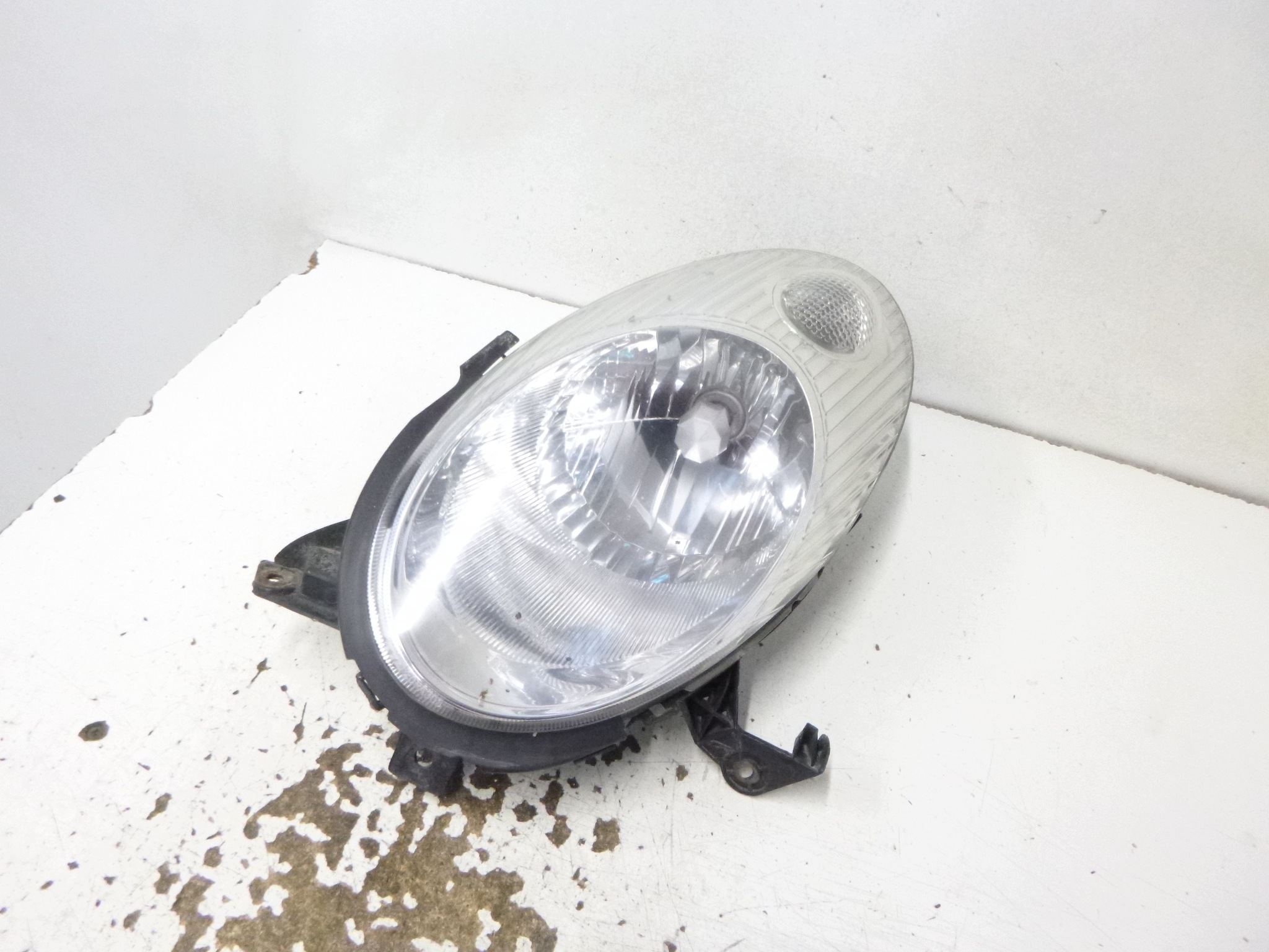 light front left Nissan Micra K12 2003-2007 TYC