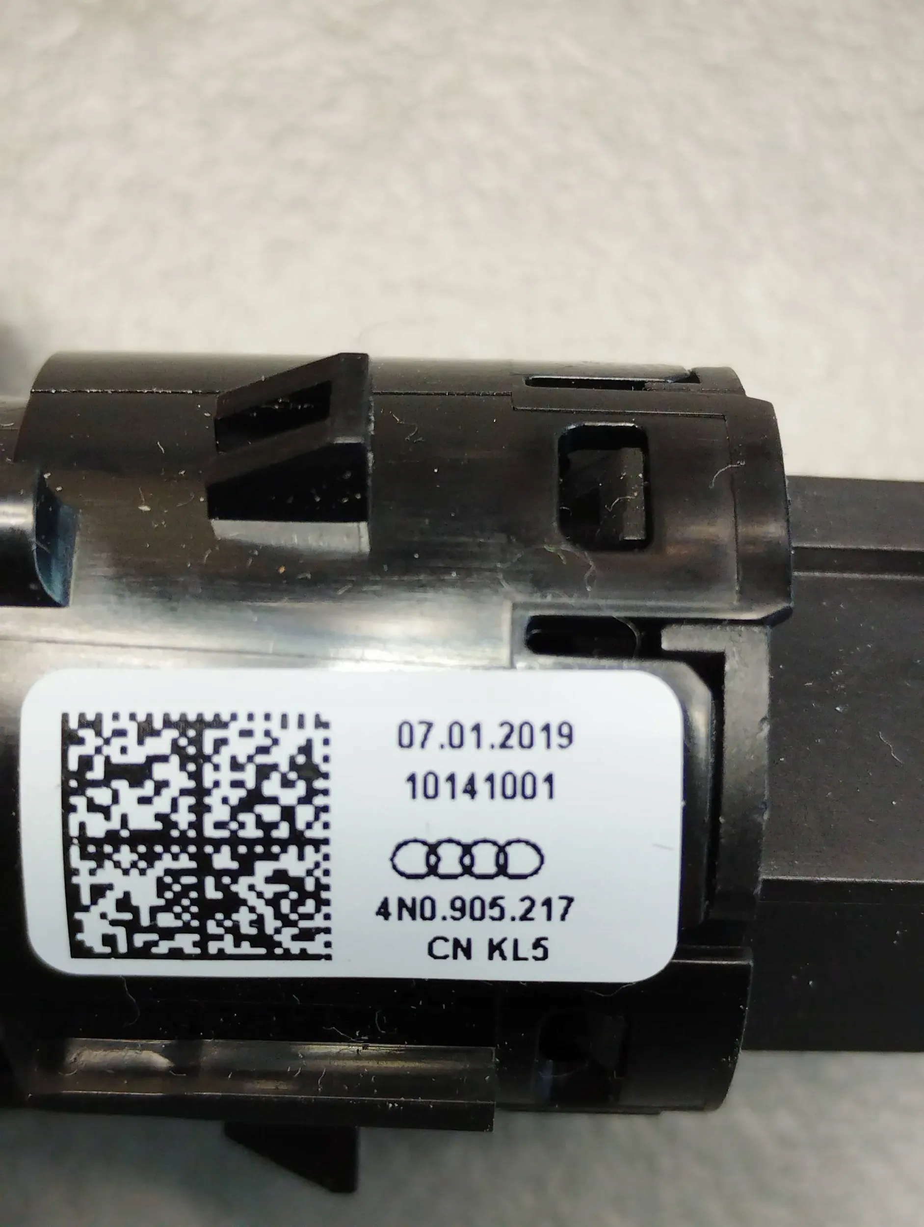 Audi A8 4N D5 switch START STOP 4N0905217