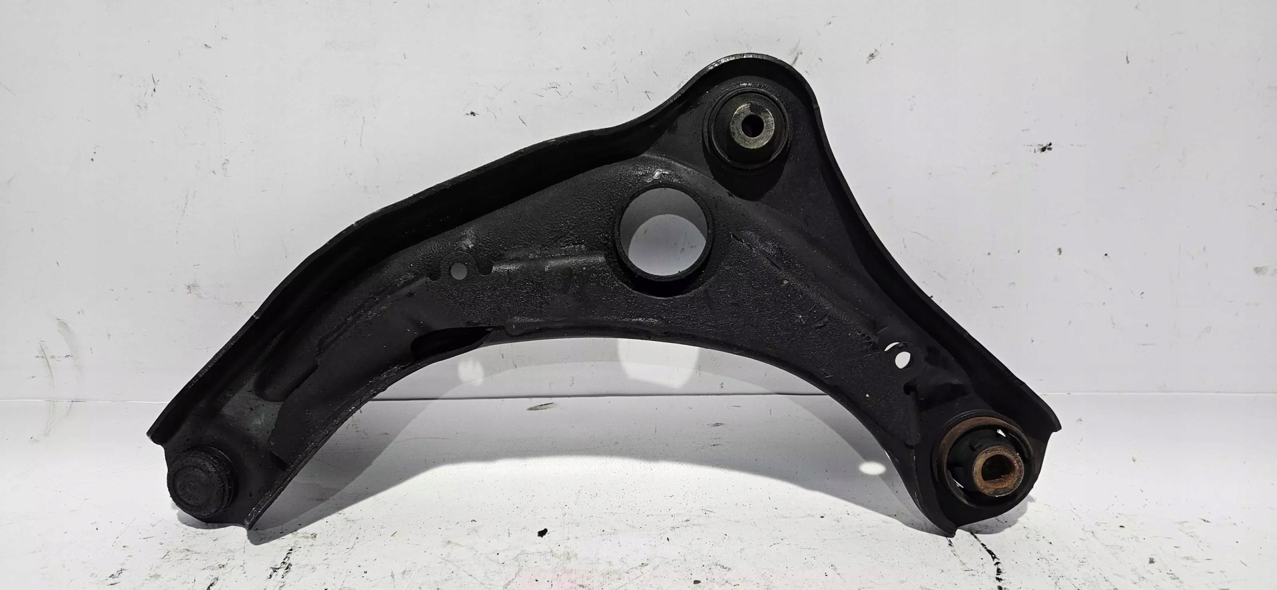 arm right front NISSAN MICRA V K14 16- original