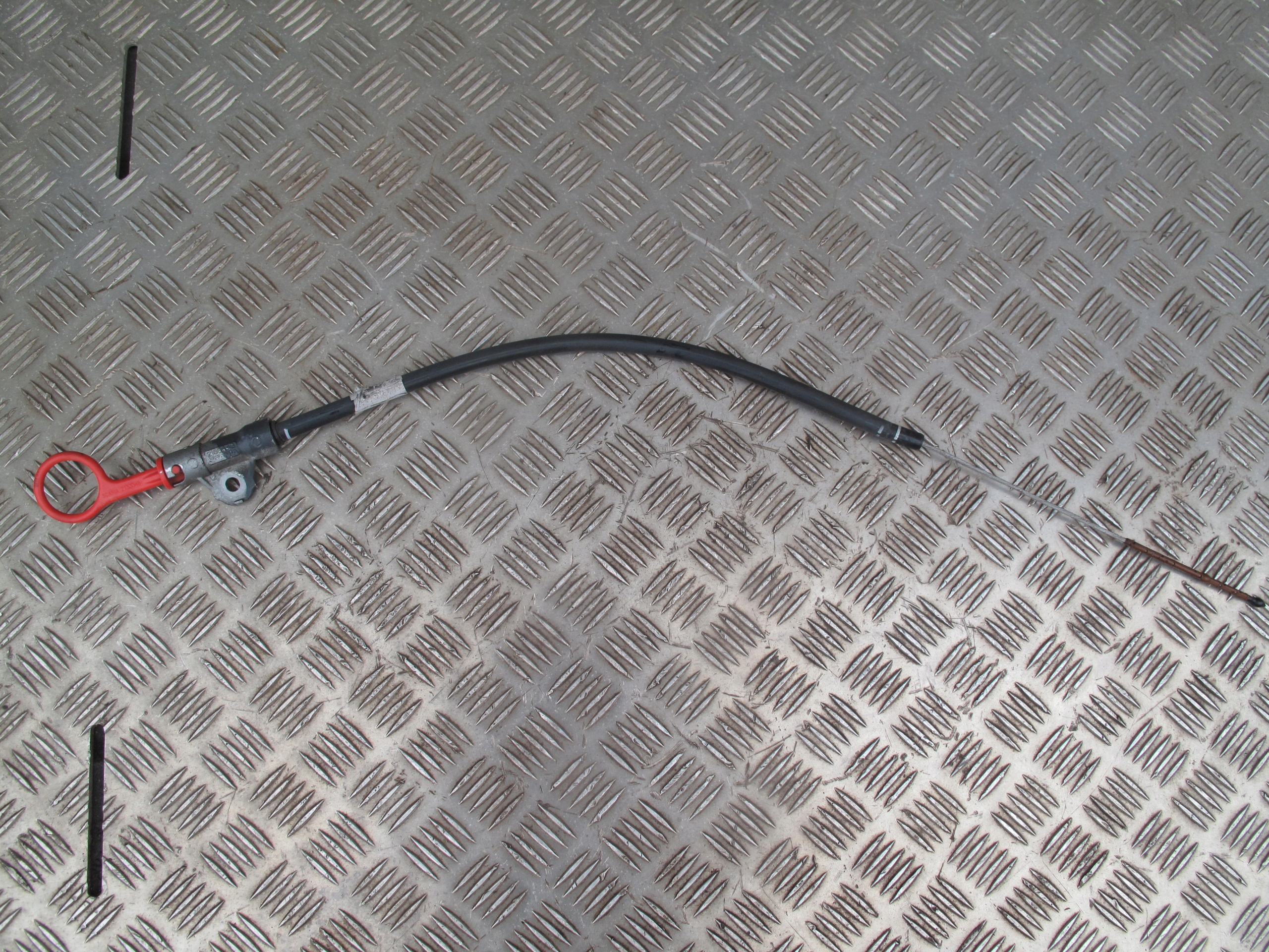 2105448 - ДАТЧИК МАСЛА ЩУП SCANIA R S