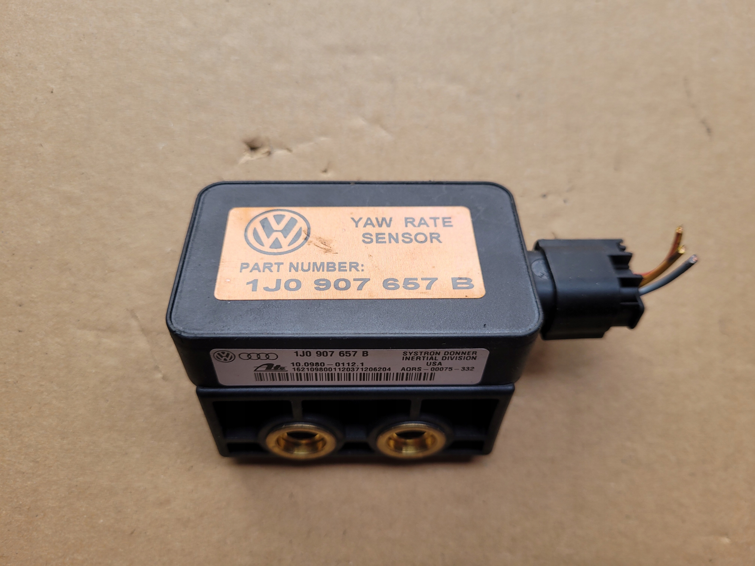 VOLKSWAGEN GOLF IV BORA A3 AUDI A3 CZUJNIK SENSOR MODUŁ ESP 1J0907657B