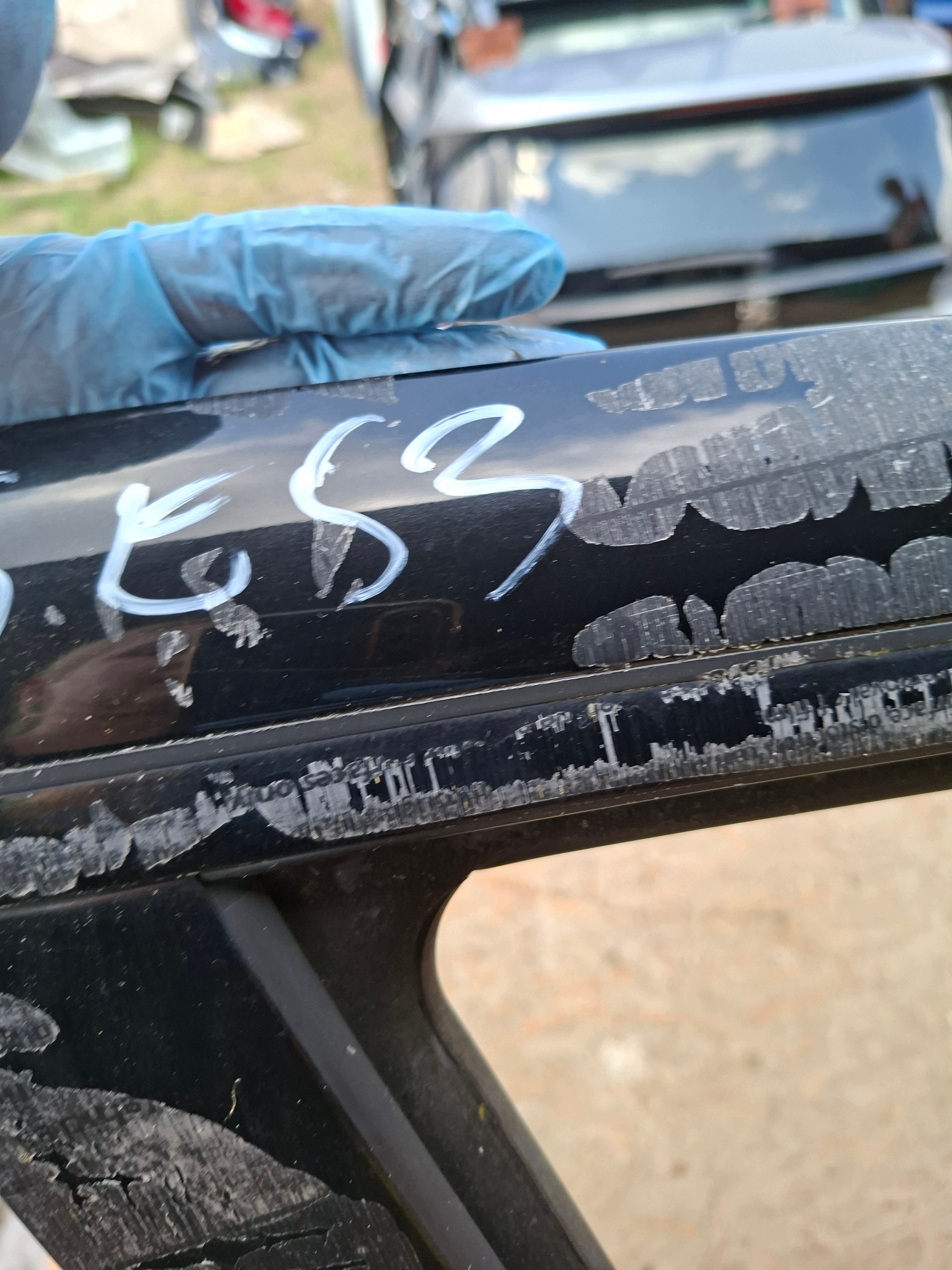 dveře předek pravý BMW X5 E53