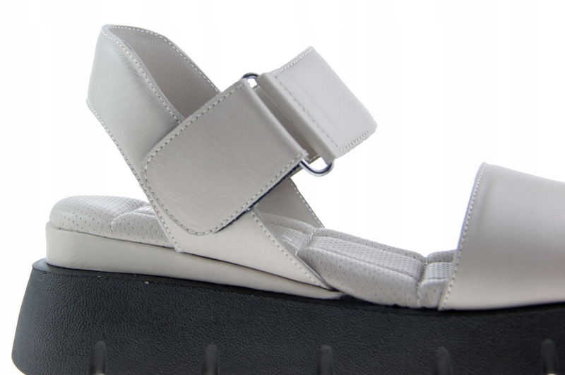 SANDAŁY BOMBONELLA 524.2033 SKÓRA BEŻOWE R. 40 Model 524.2033