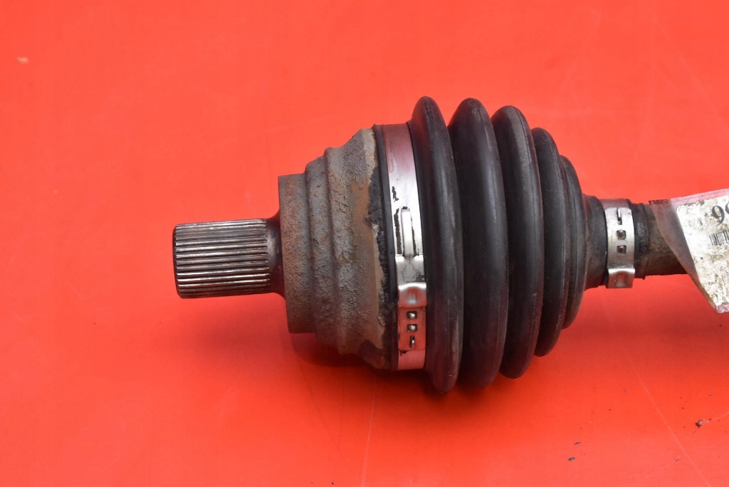 semi-axis left front MANUAL AUDI A3 8P 2.0 FSI 150 KM 03-05