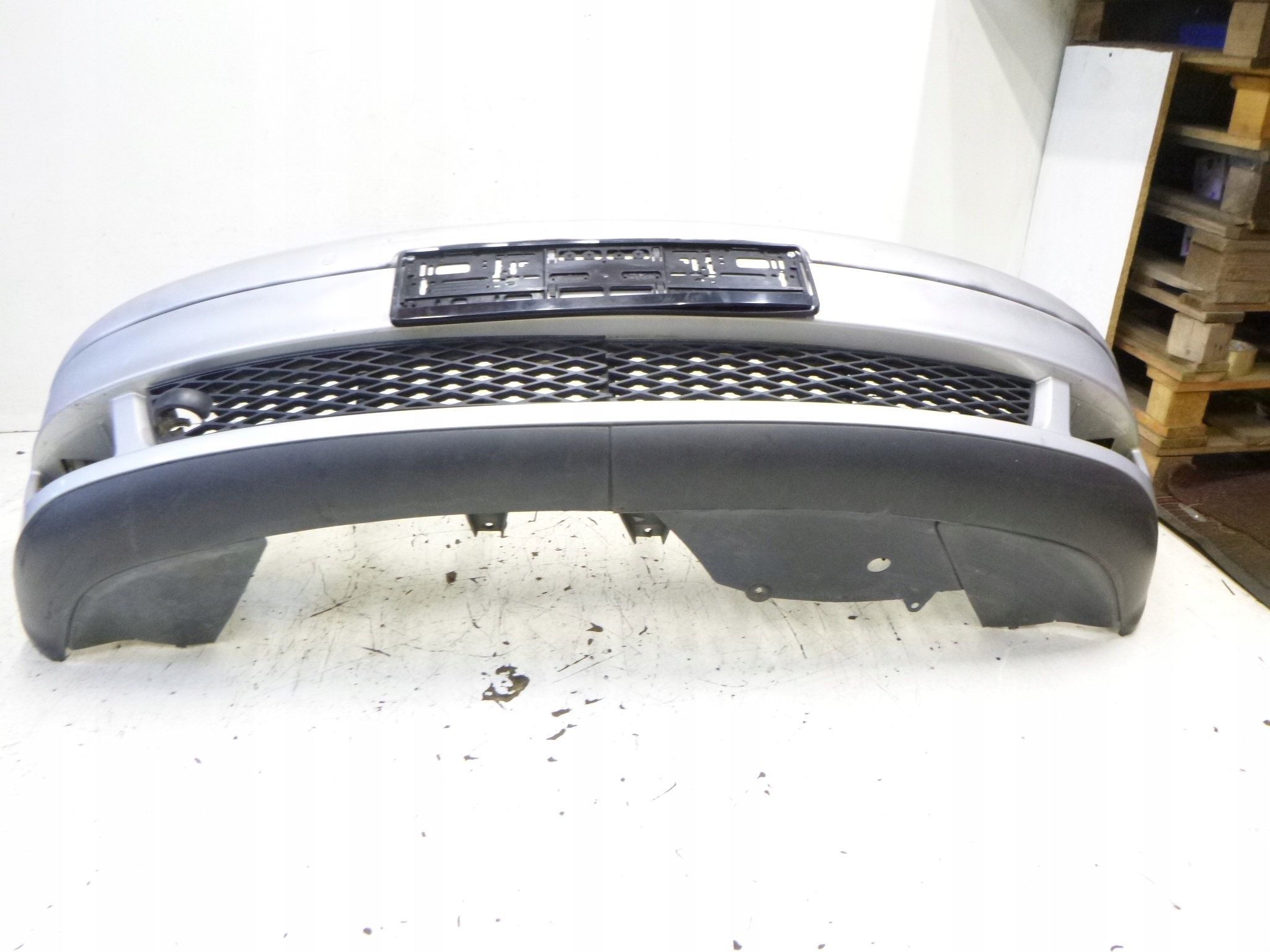 front bumper Ford Galaxy 2002r.