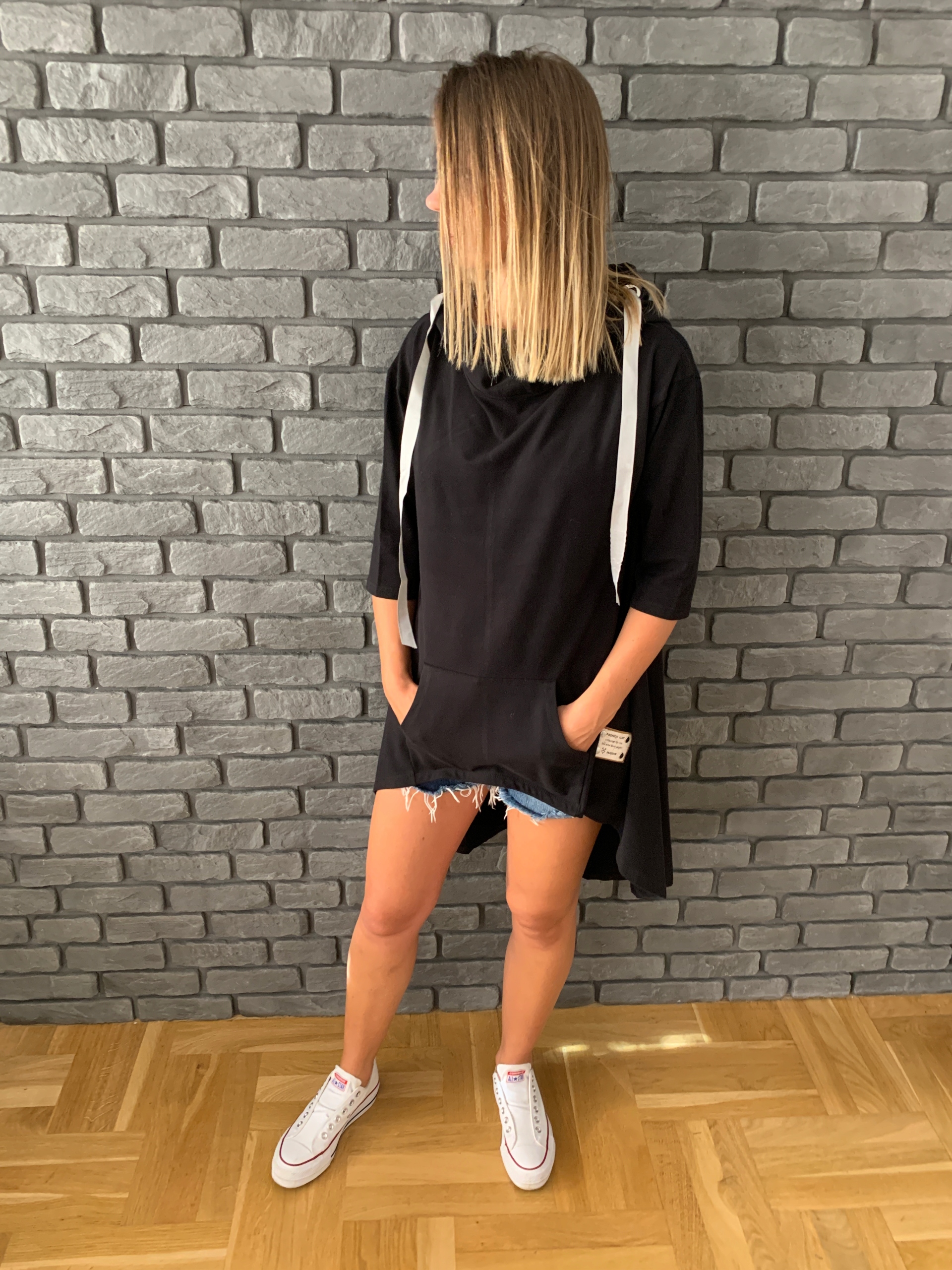 

Asymetryczna Bluza Oversize Z Kapturem 10 Kolorów