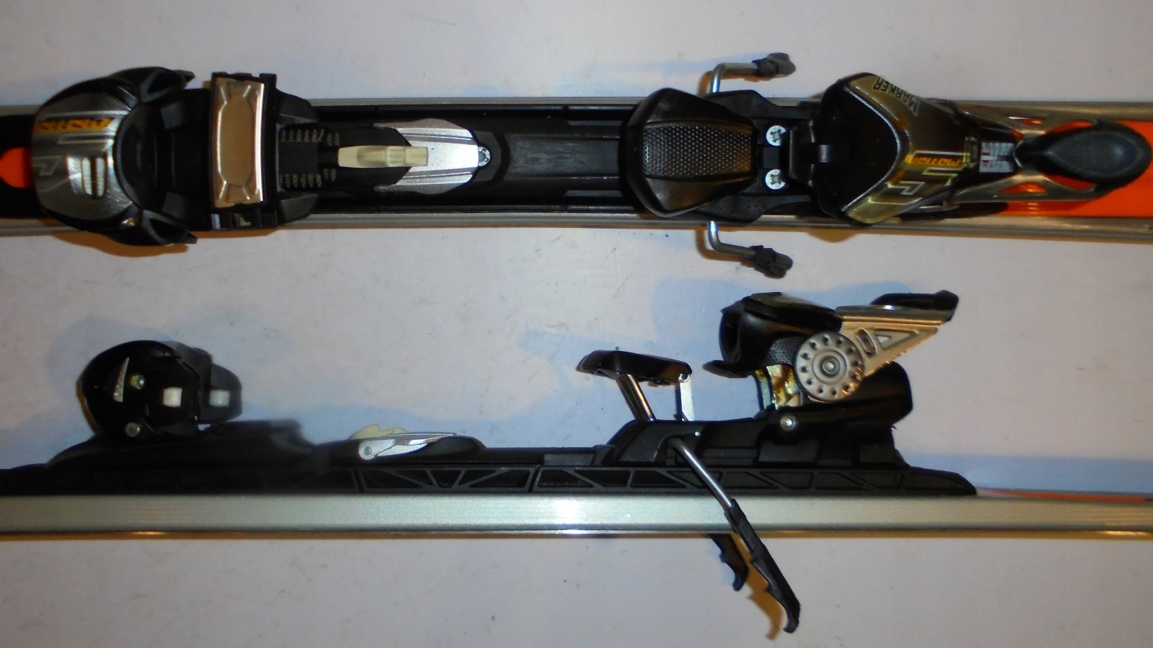 Narty VOLKL RACETIGER RC dł. 180 cm Długość nart 180 cm