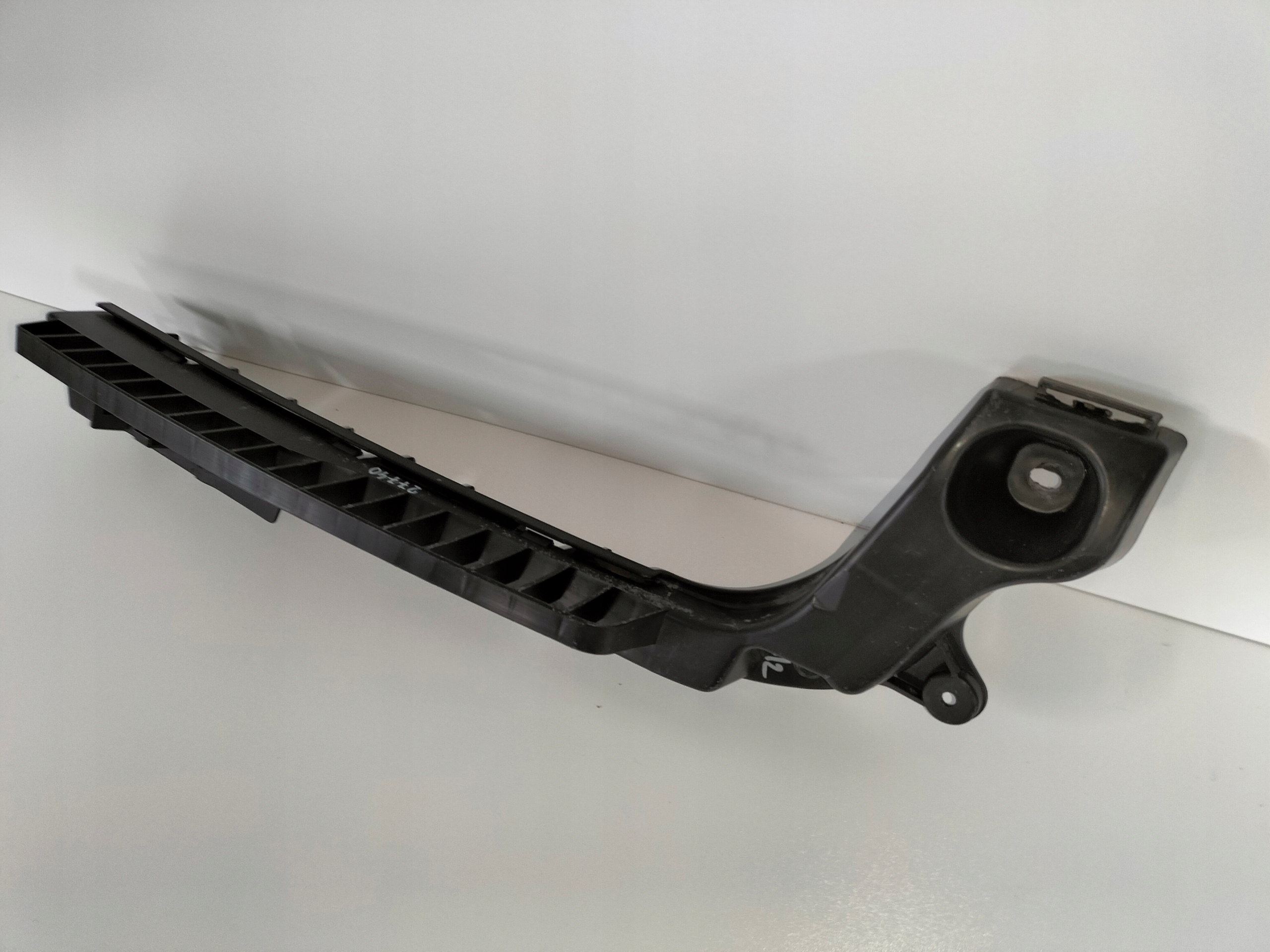 bumper bracket rear part right SKODA FABIA III 14- KOMBI