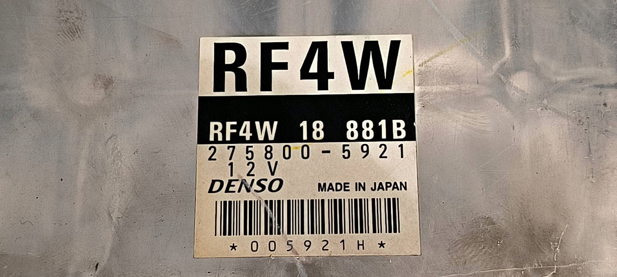 Ordinateur RF4W18881B MAZDA PREMACY