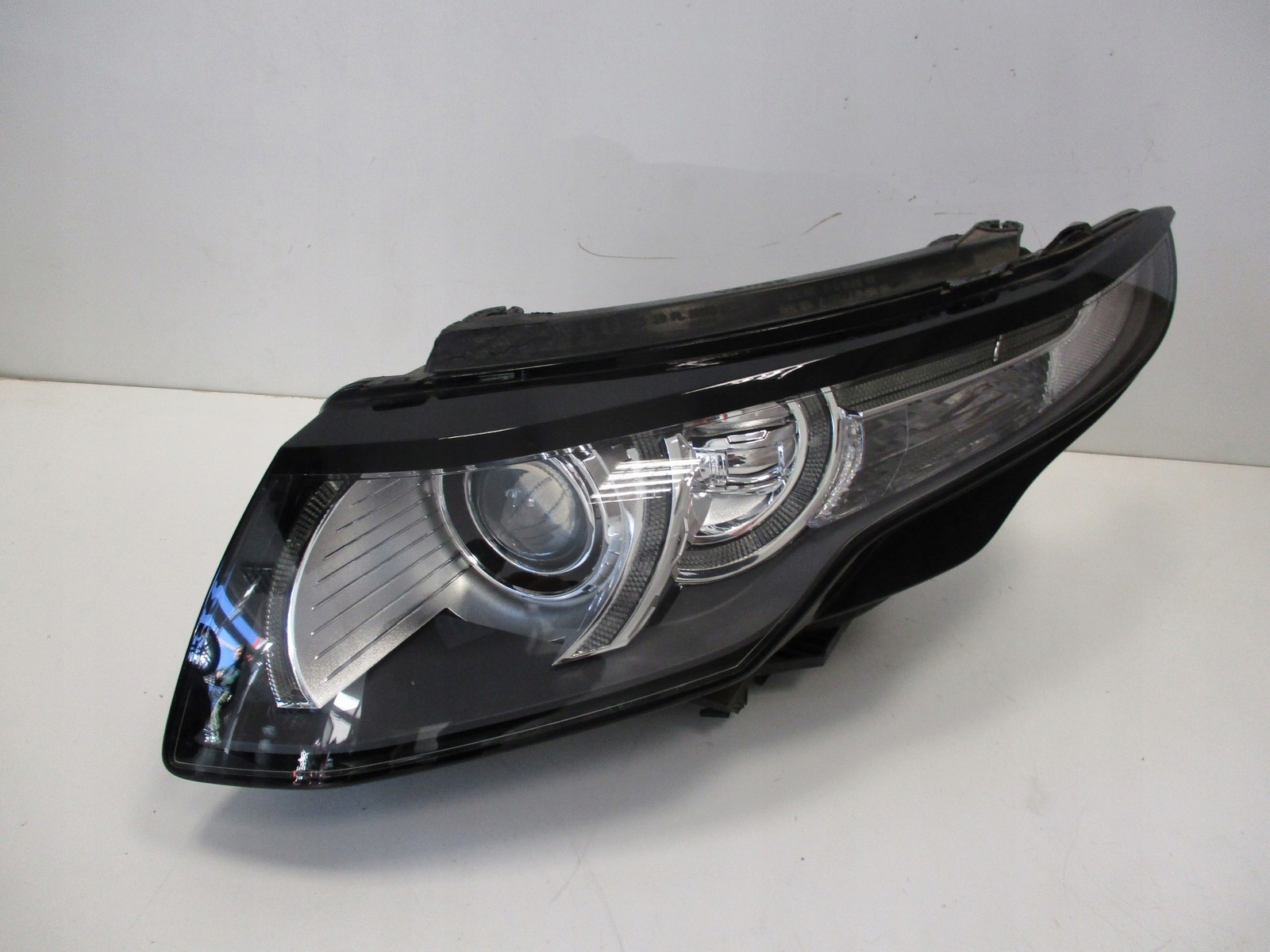 Licht BIXENON RANGE ROVER EVOQUE BJ3213W030EE links