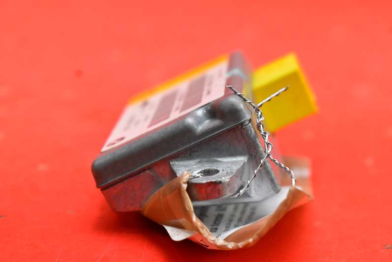 modul SENSOR airbag airbagů dveře pravý předek 6970907 BMW E65 01-05