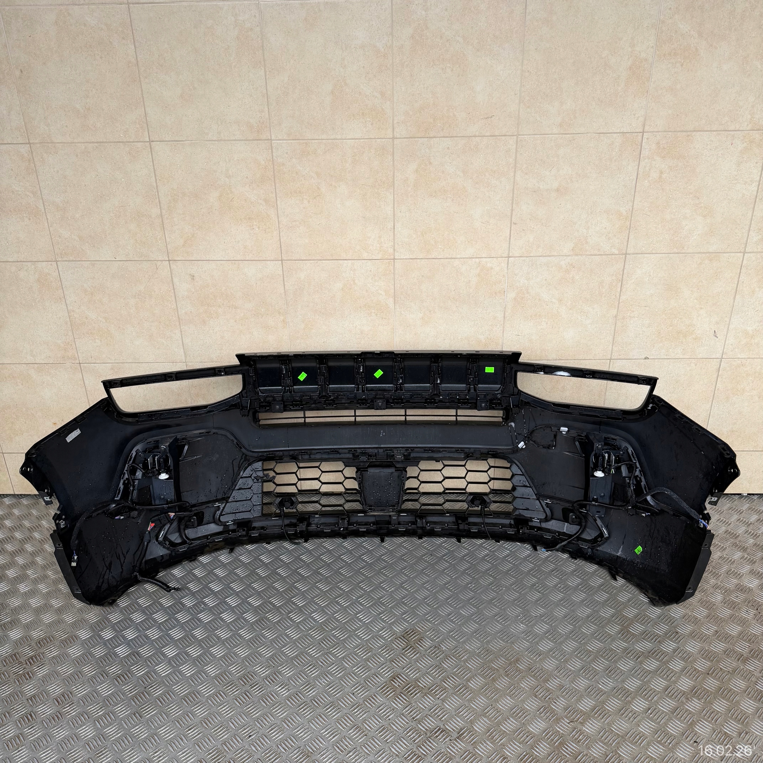 front bumper complete JEEP AVENGER 2024 ROK 4 PDC