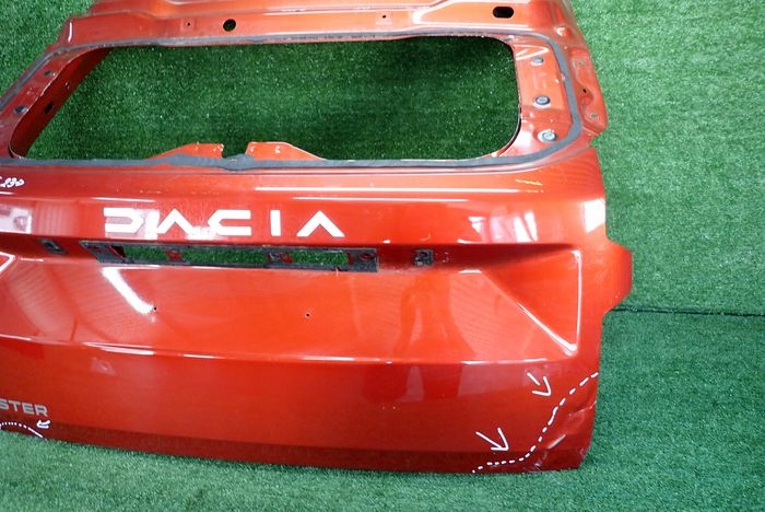 DACIA DUSTER III 24- boot doors rear part
