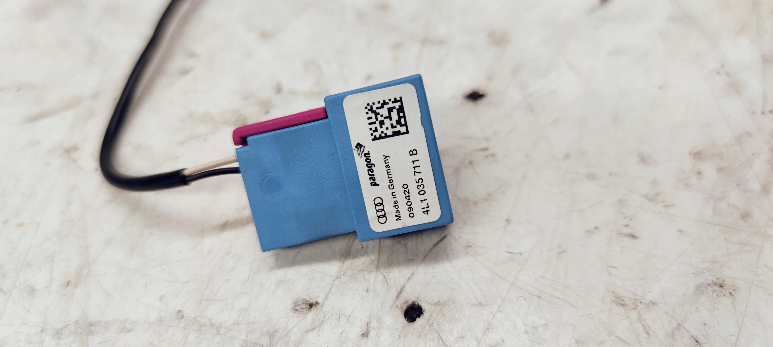 MIKROFON BLUETOOTH AUDI A4 B8 A6 C6 Q7 4L1035711B