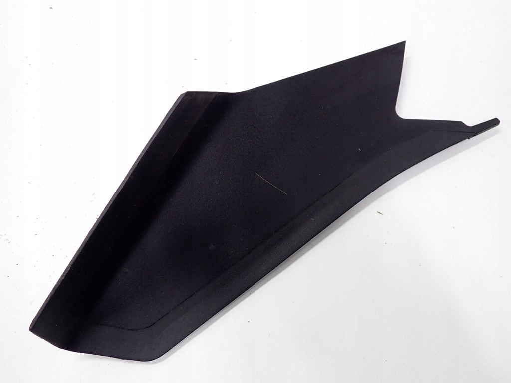 9J1945425J 9J1945425 - КРЫШКА КОРПУСА ЛАМПЫ ЛЕВЫЙ ЗАДНИЙ PORSCHE TAYCAN 20R