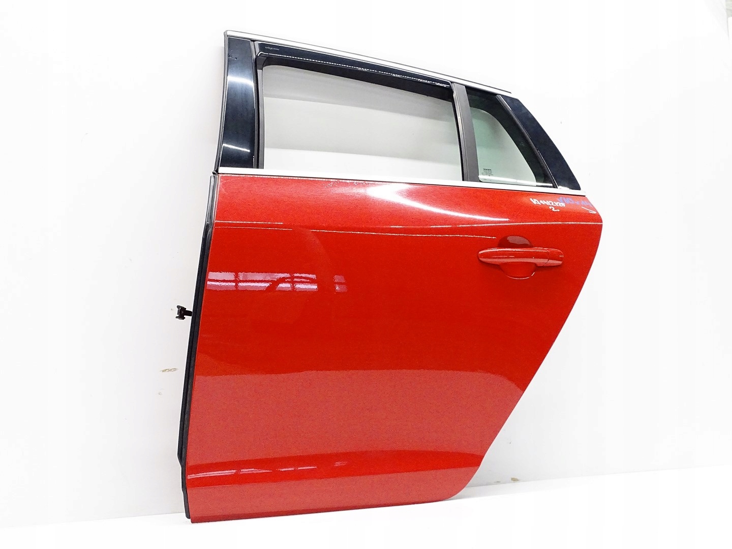 door left rear part left rear. VOLVO V60 and 13- PASSION RED