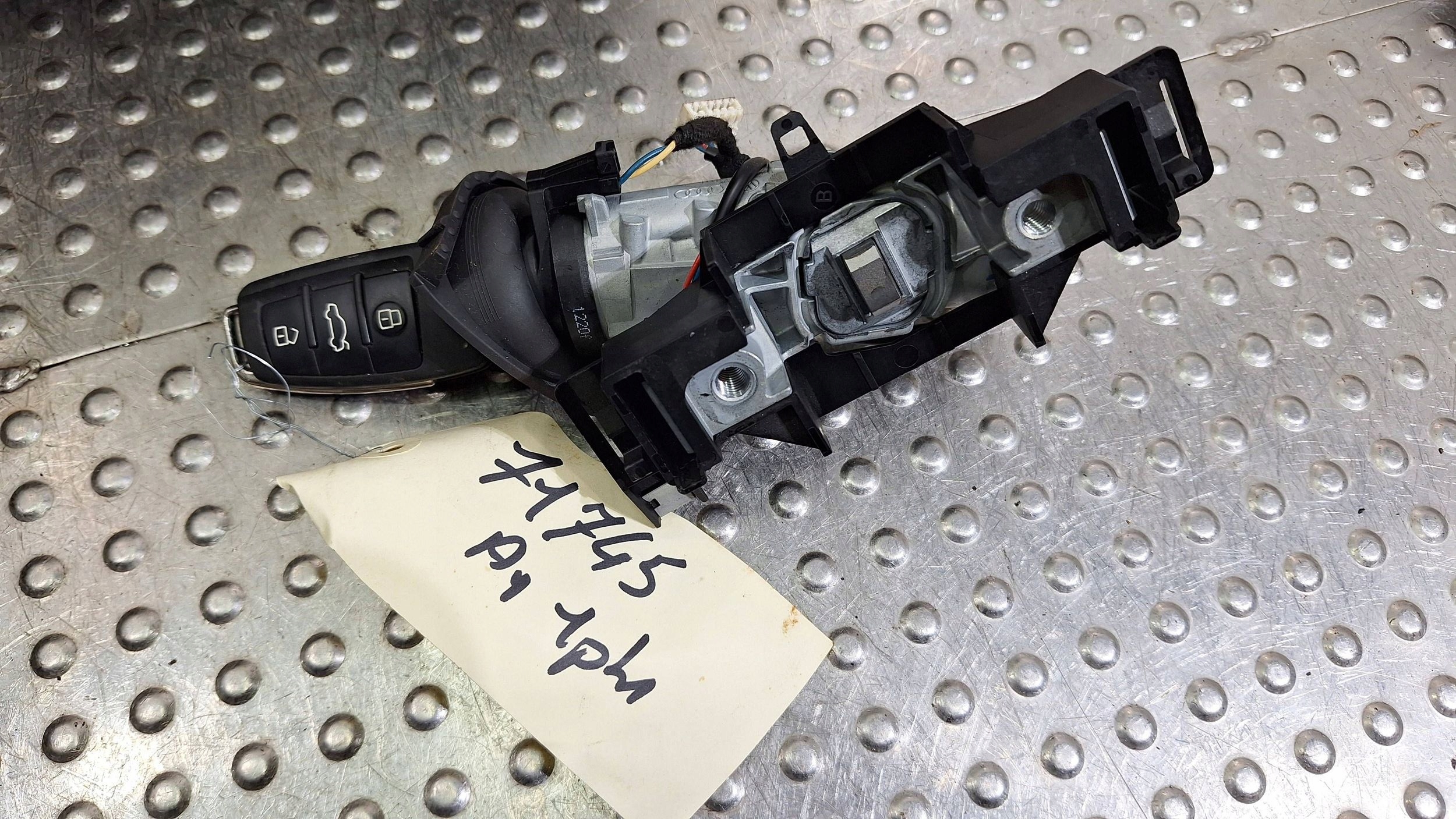 control unit ignition comfort control unit dials KPL 8X0920930C AUDI A1 8X 1.2TSI