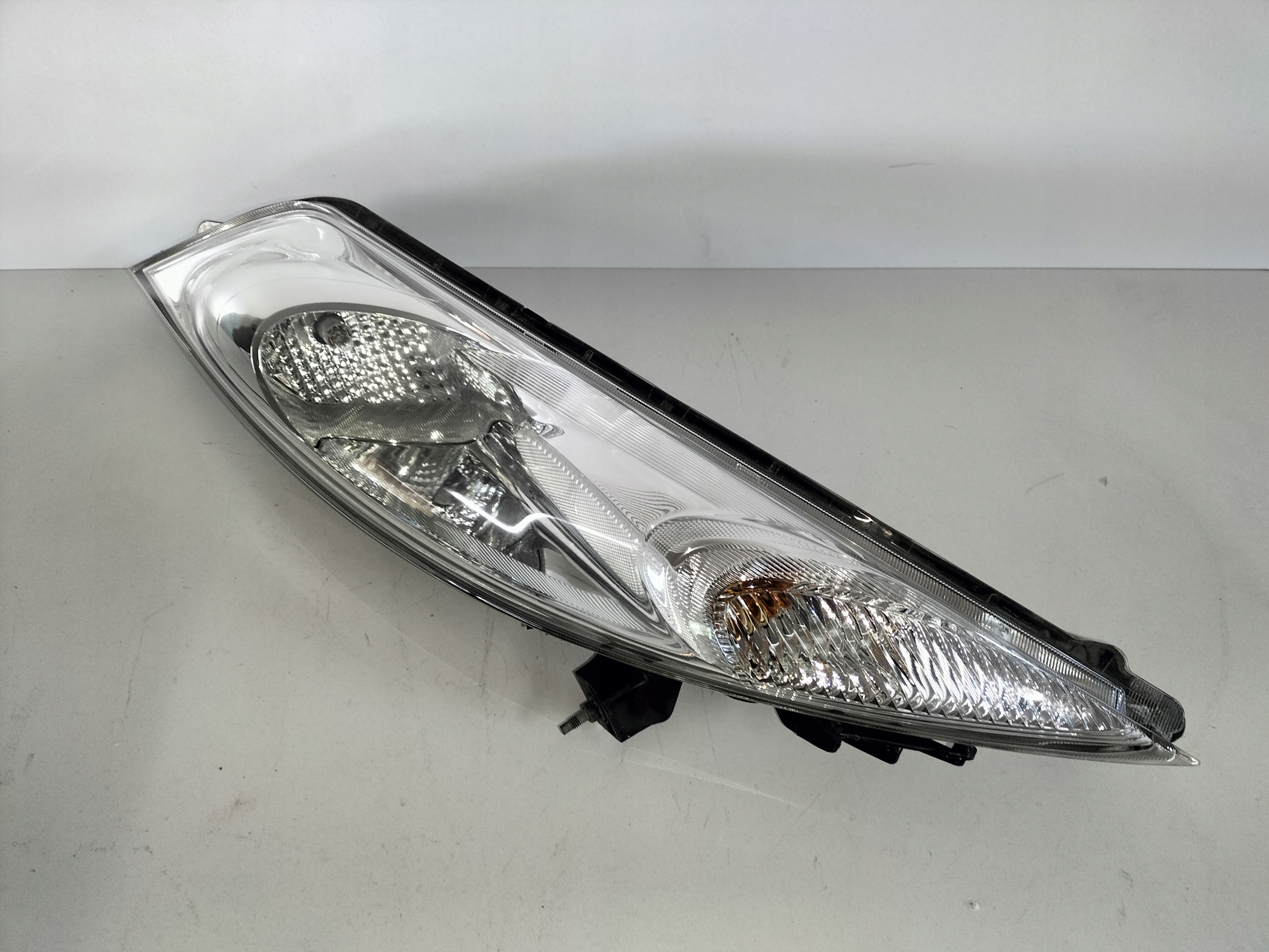 light front right blinker NISSAN JUKE 10-14
