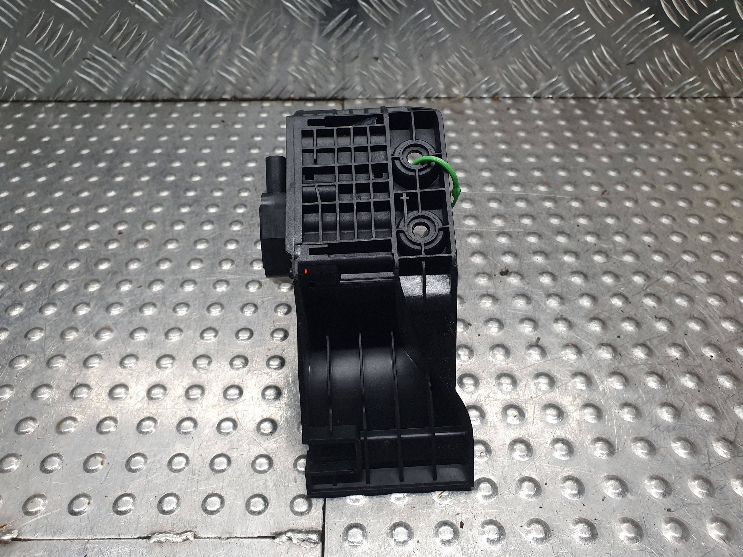 accelerator pedal A4513000604 SMART FORTWO II 451